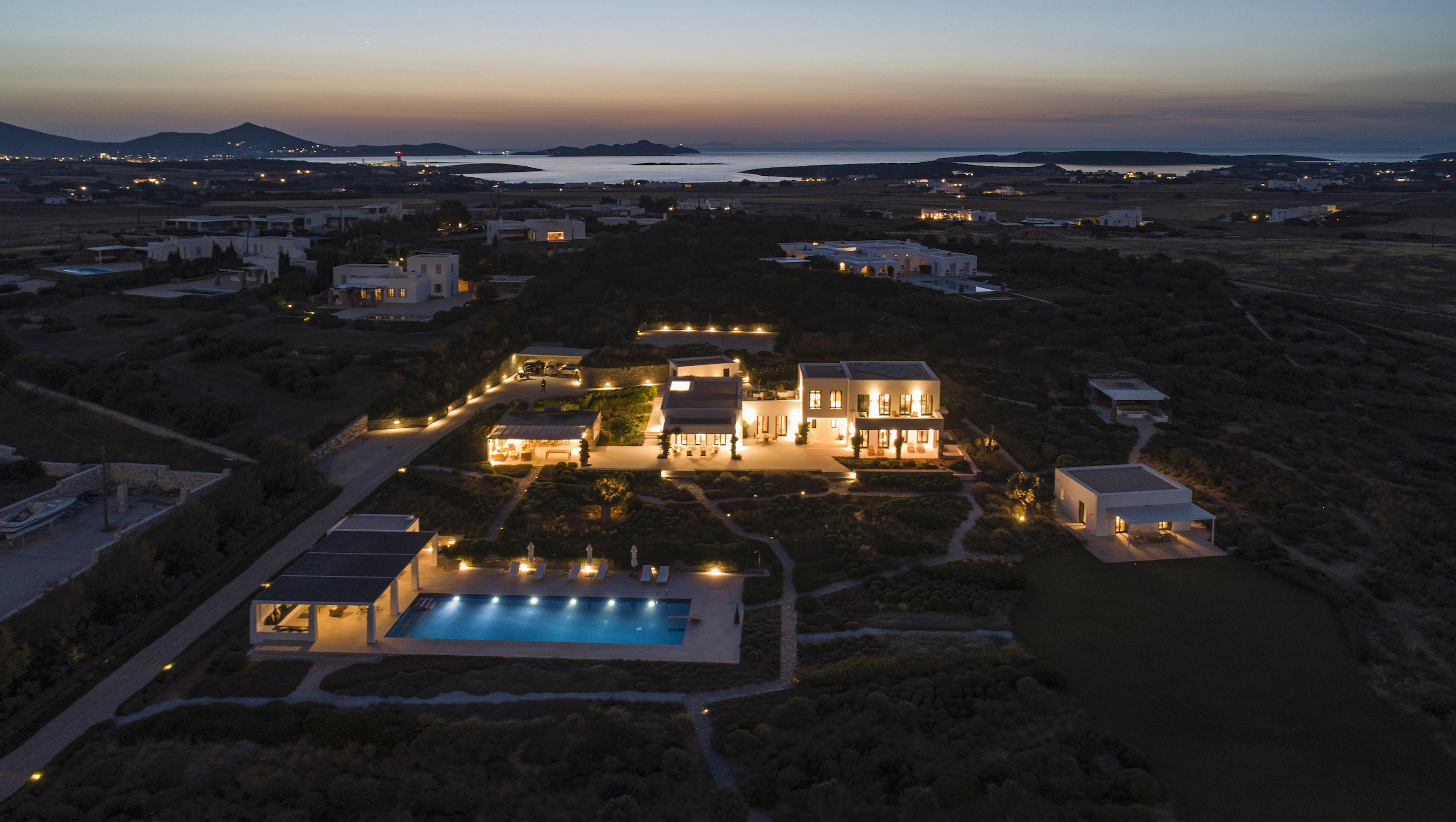 Paros Oceana