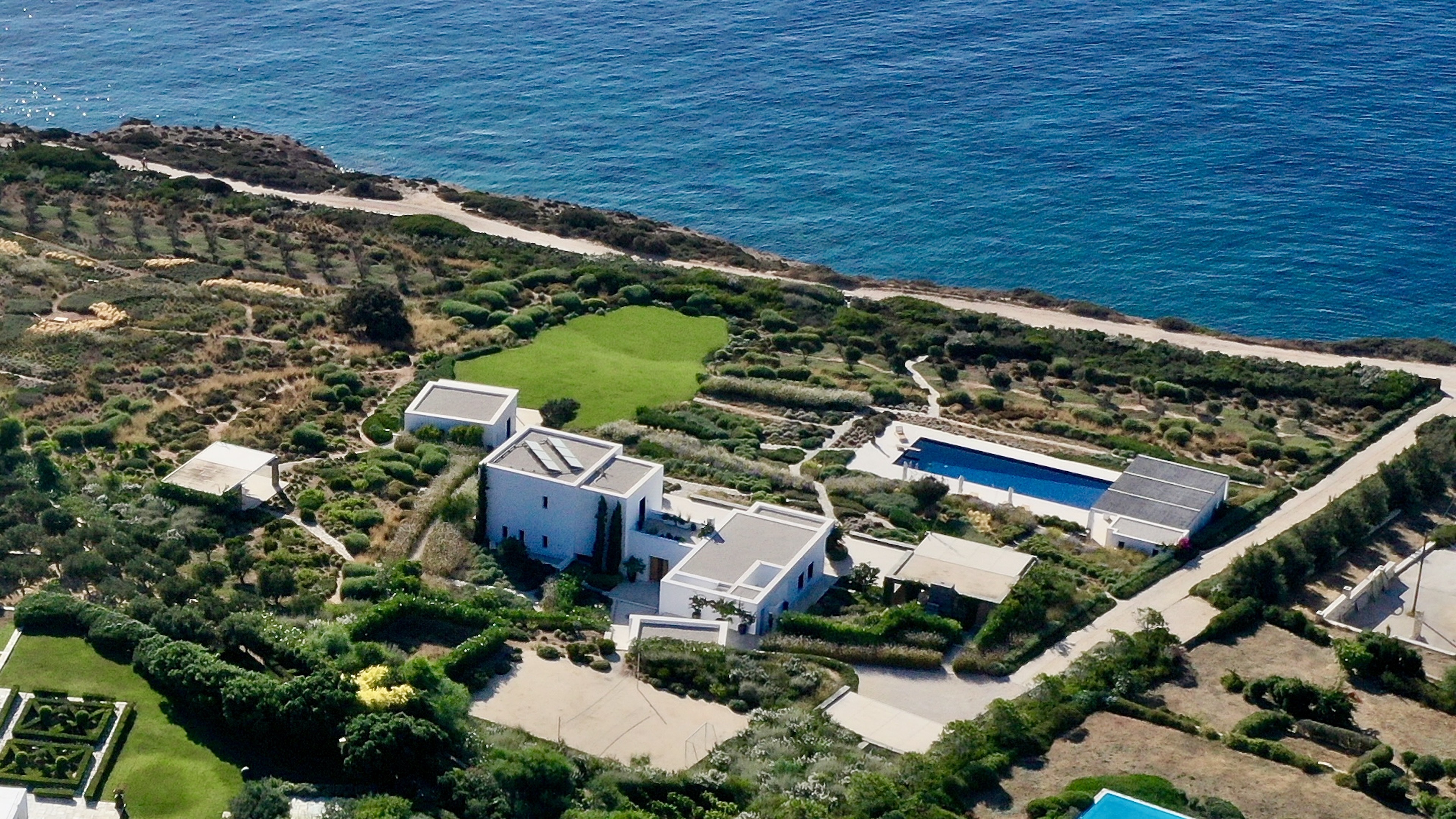 Paros Oceana