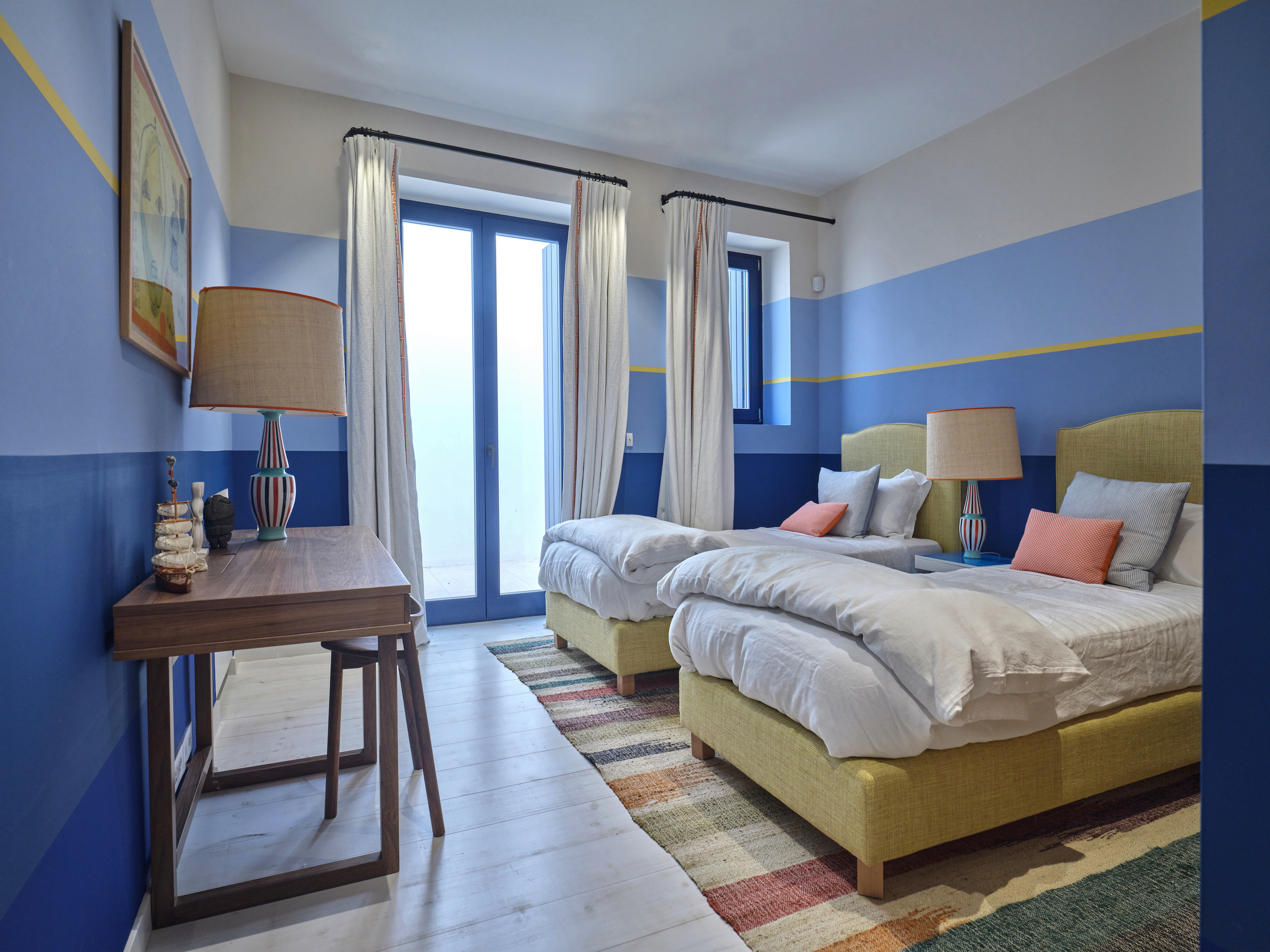 Paros Oceana