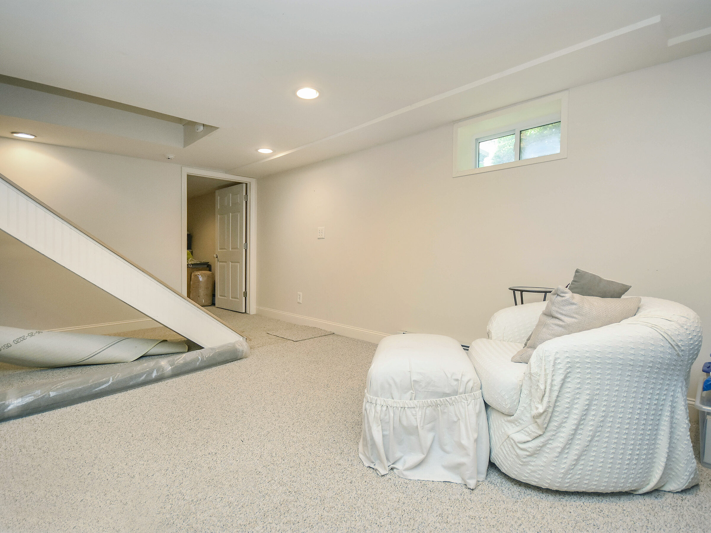 34 Amherst Court