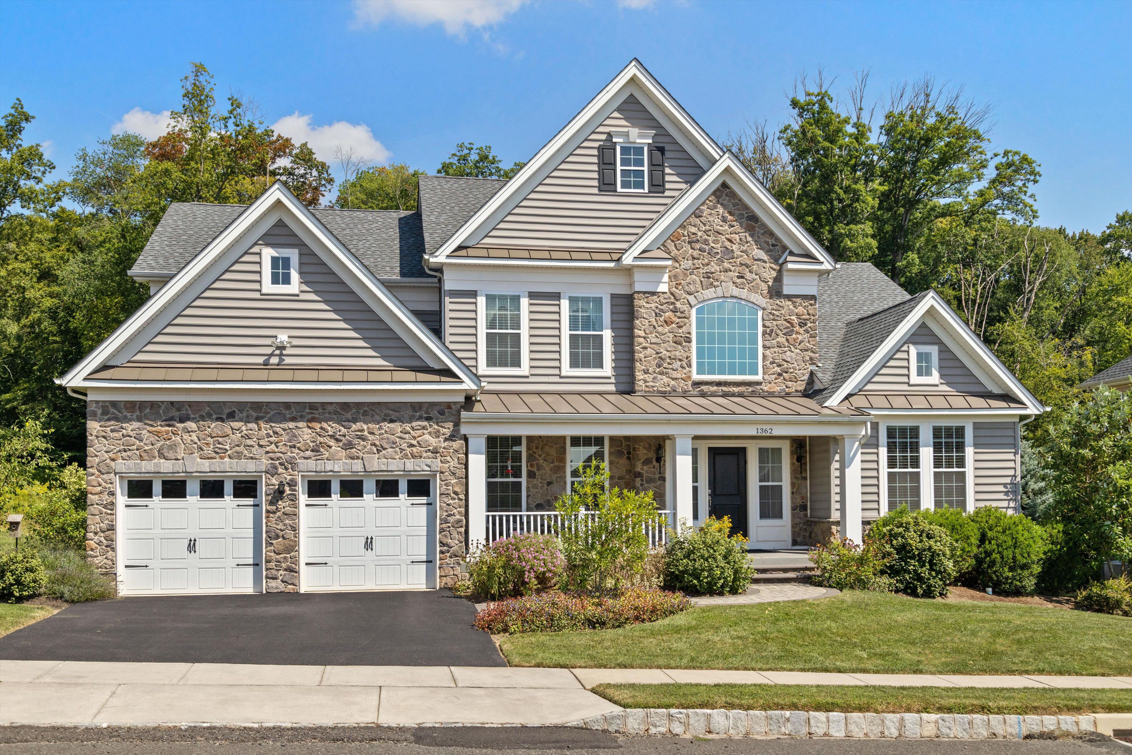 1362 Memorial Drive 