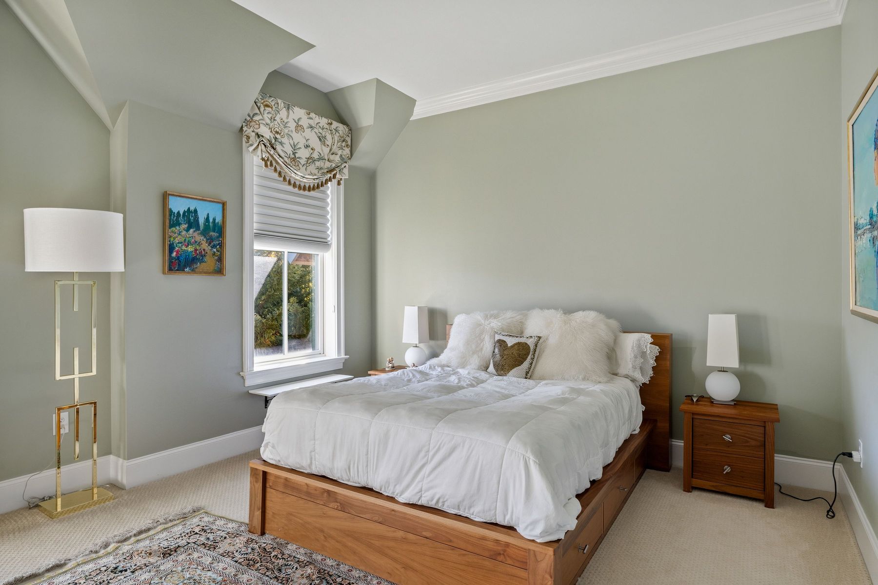 115 East Montgomery Avenue 3B
