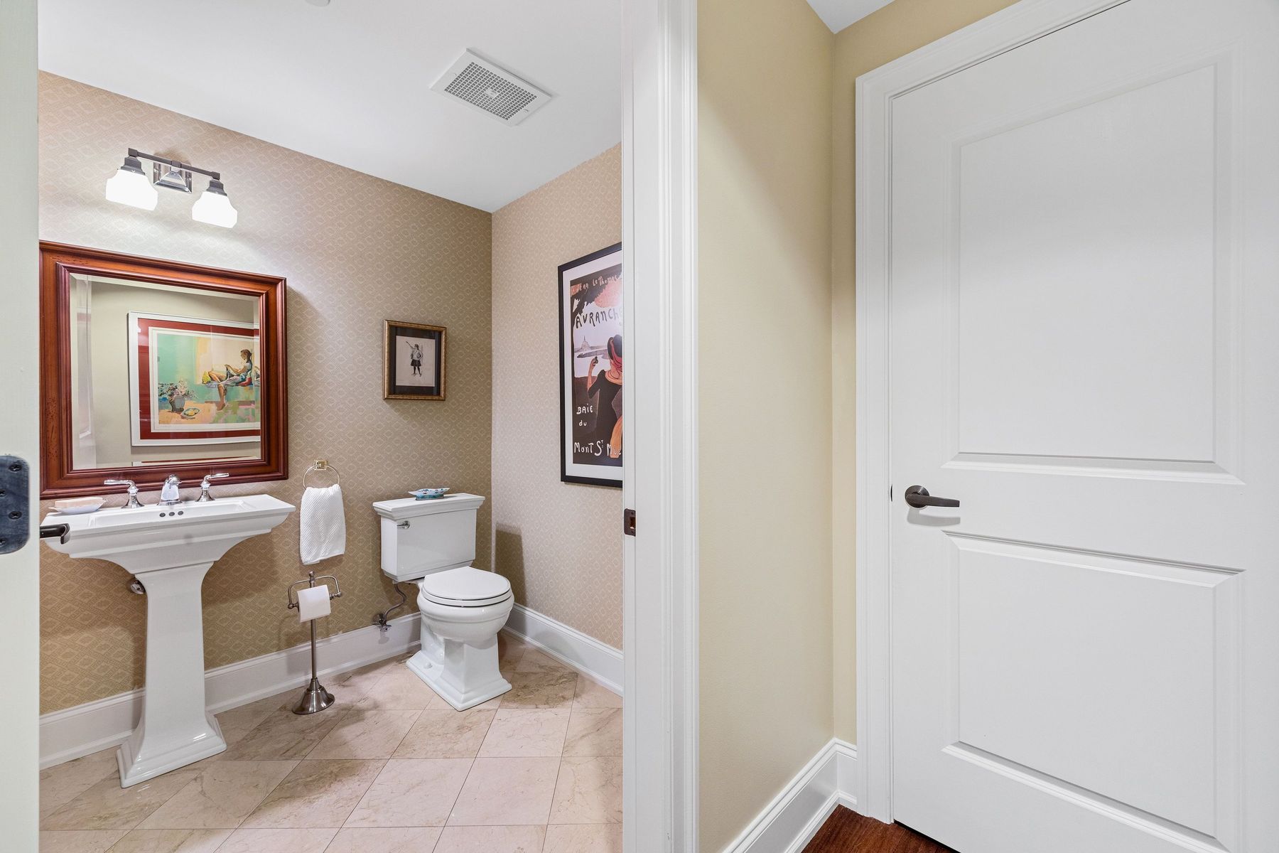 115 East Montgomery Avenue 3B
