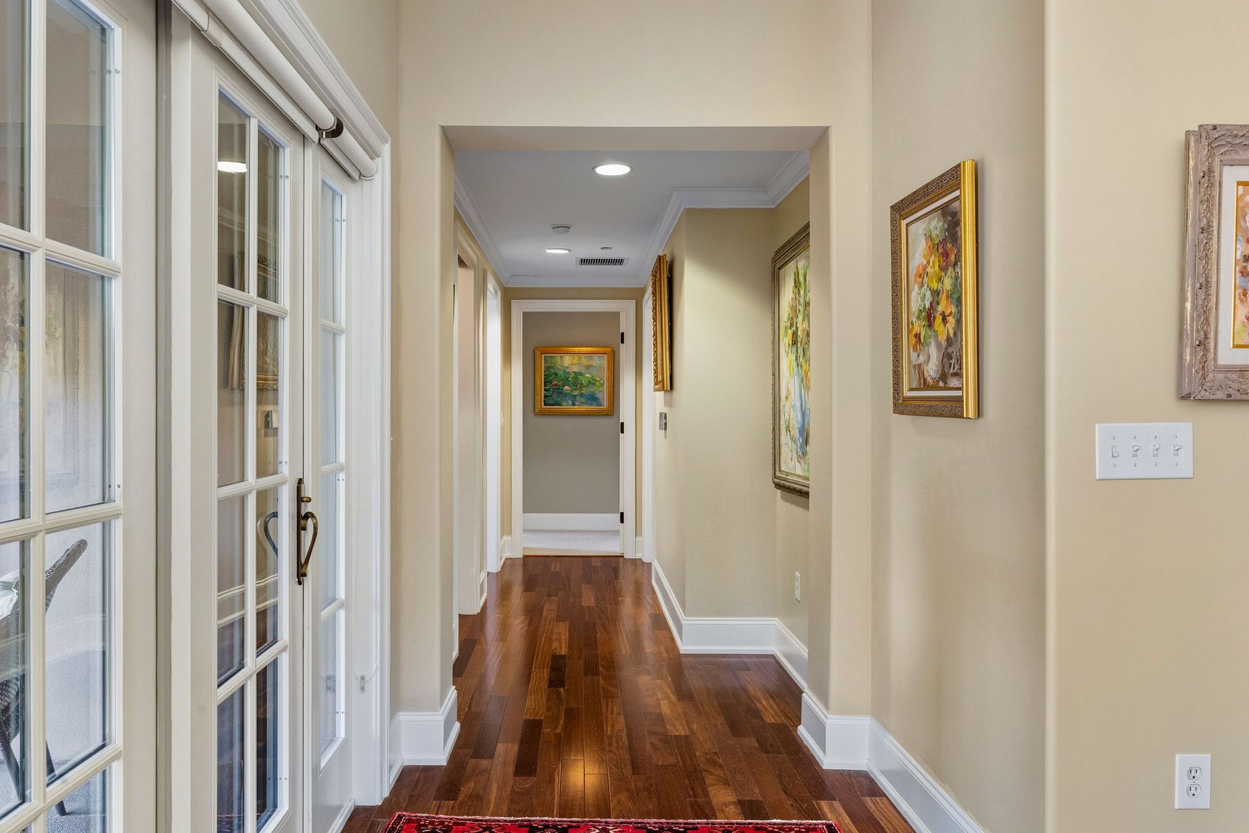 115 East Montgomery Avenue 3B