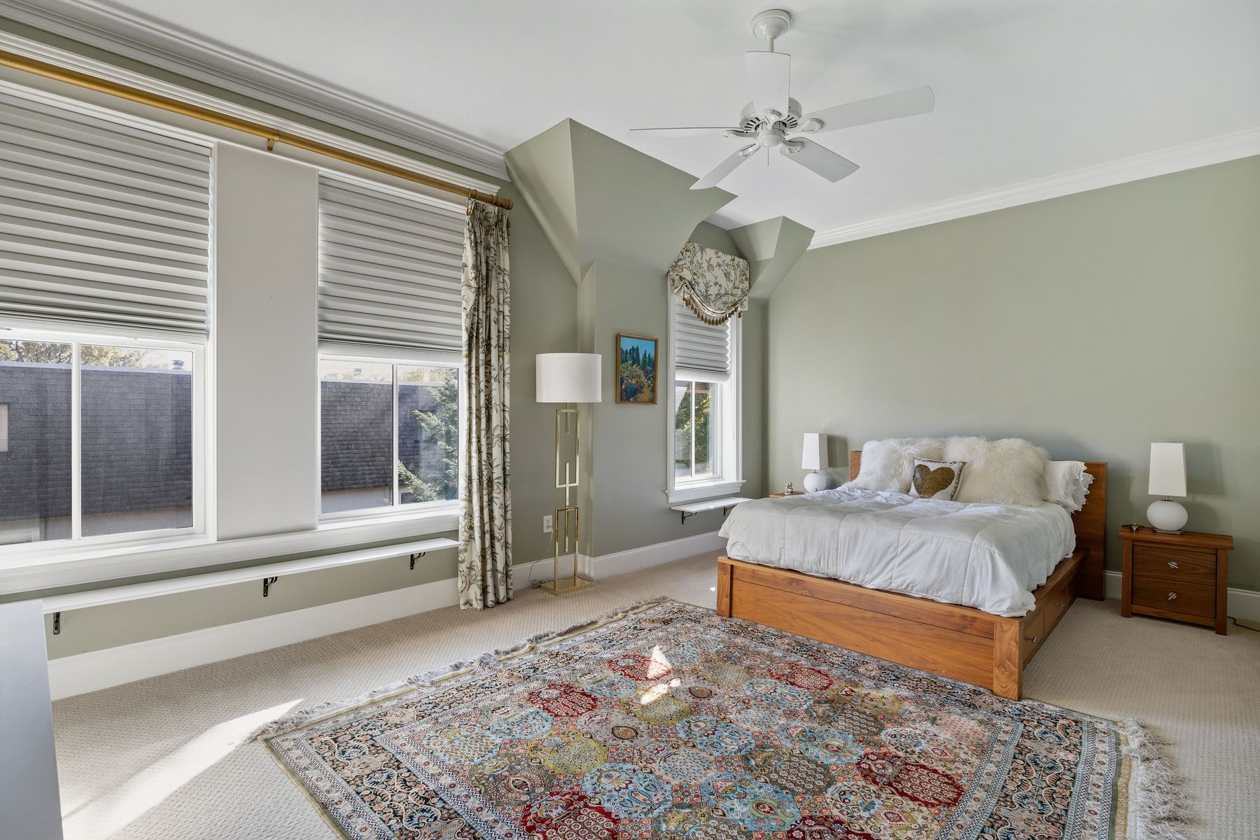 115 East Montgomery Avenue 3B