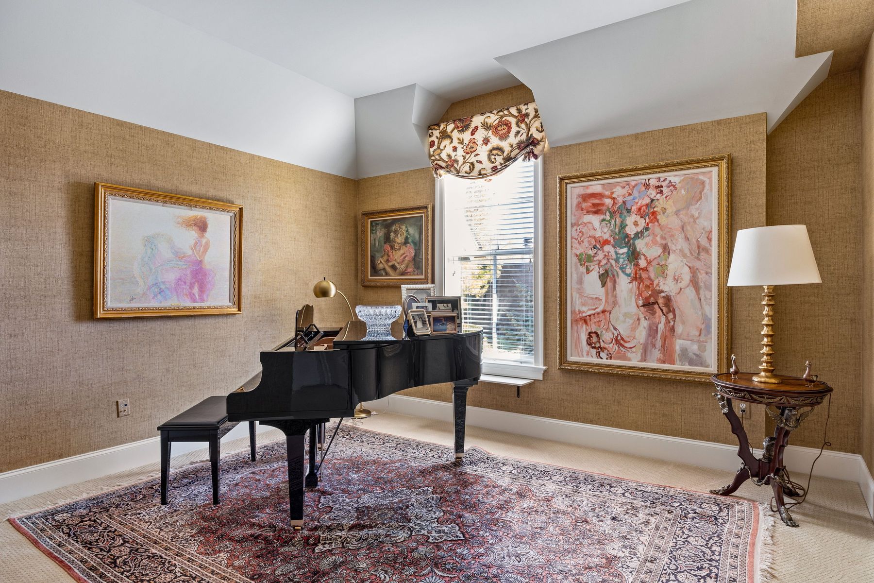 115 East Montgomery Avenue 3B