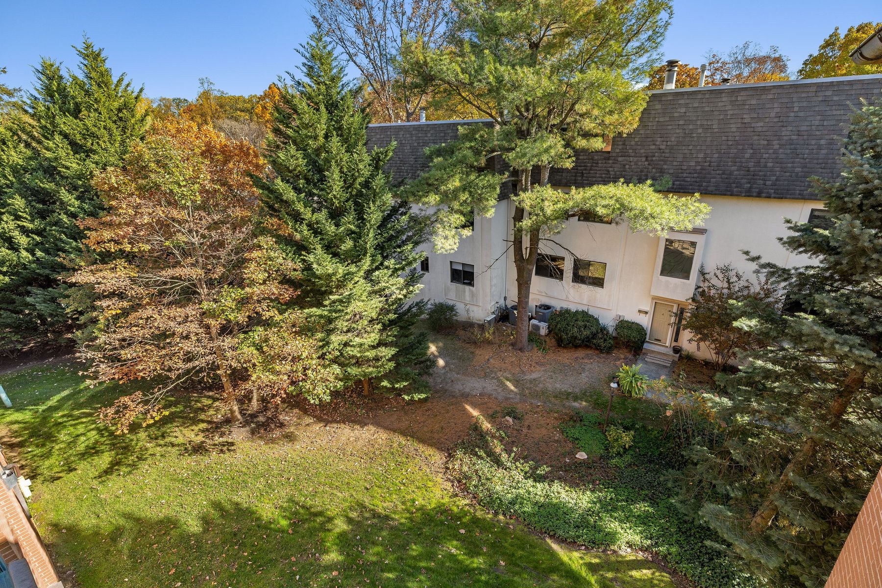115 East Montgomery Avenue 3B