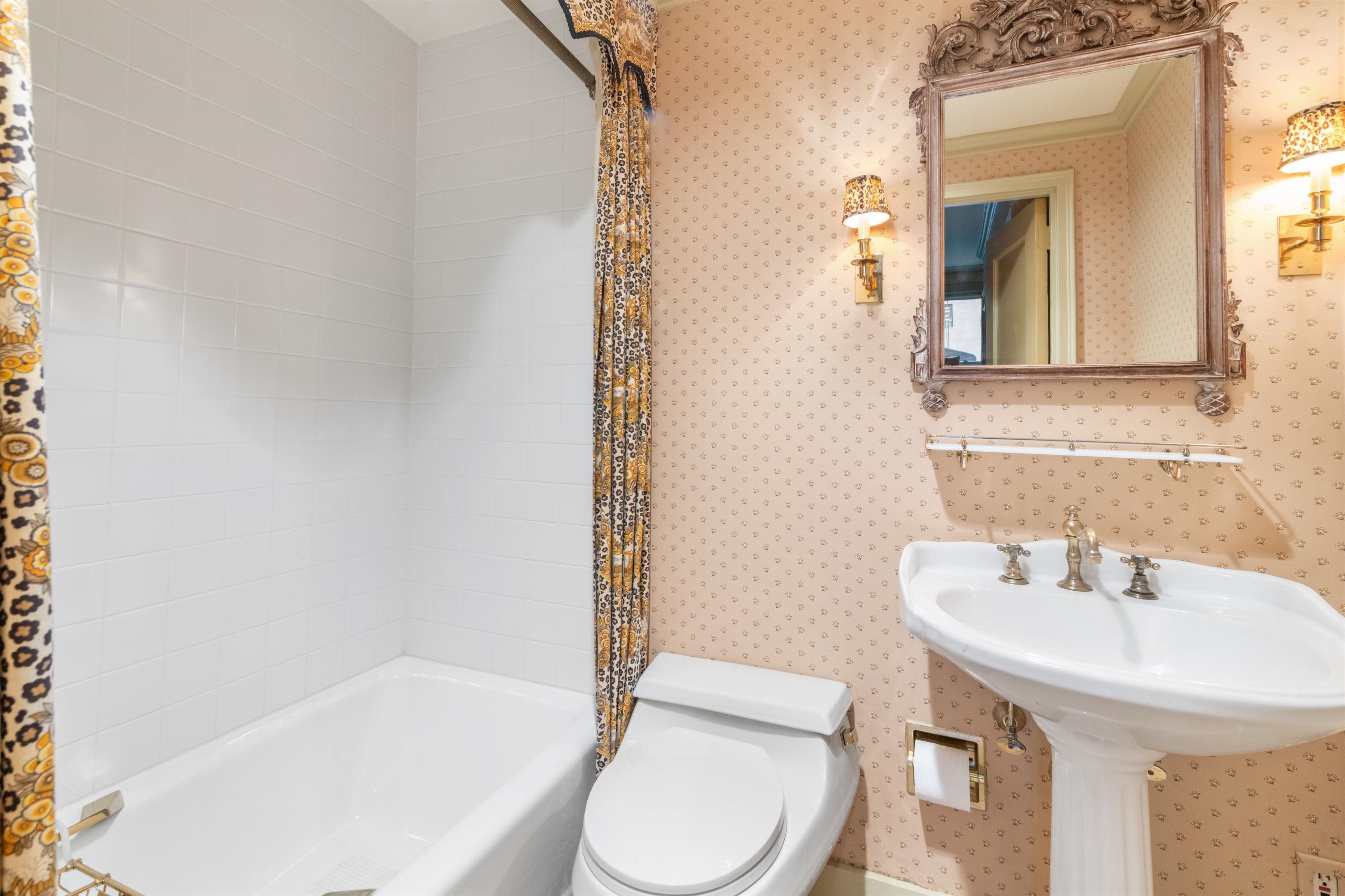 1901 Walnut Street Unit 2A