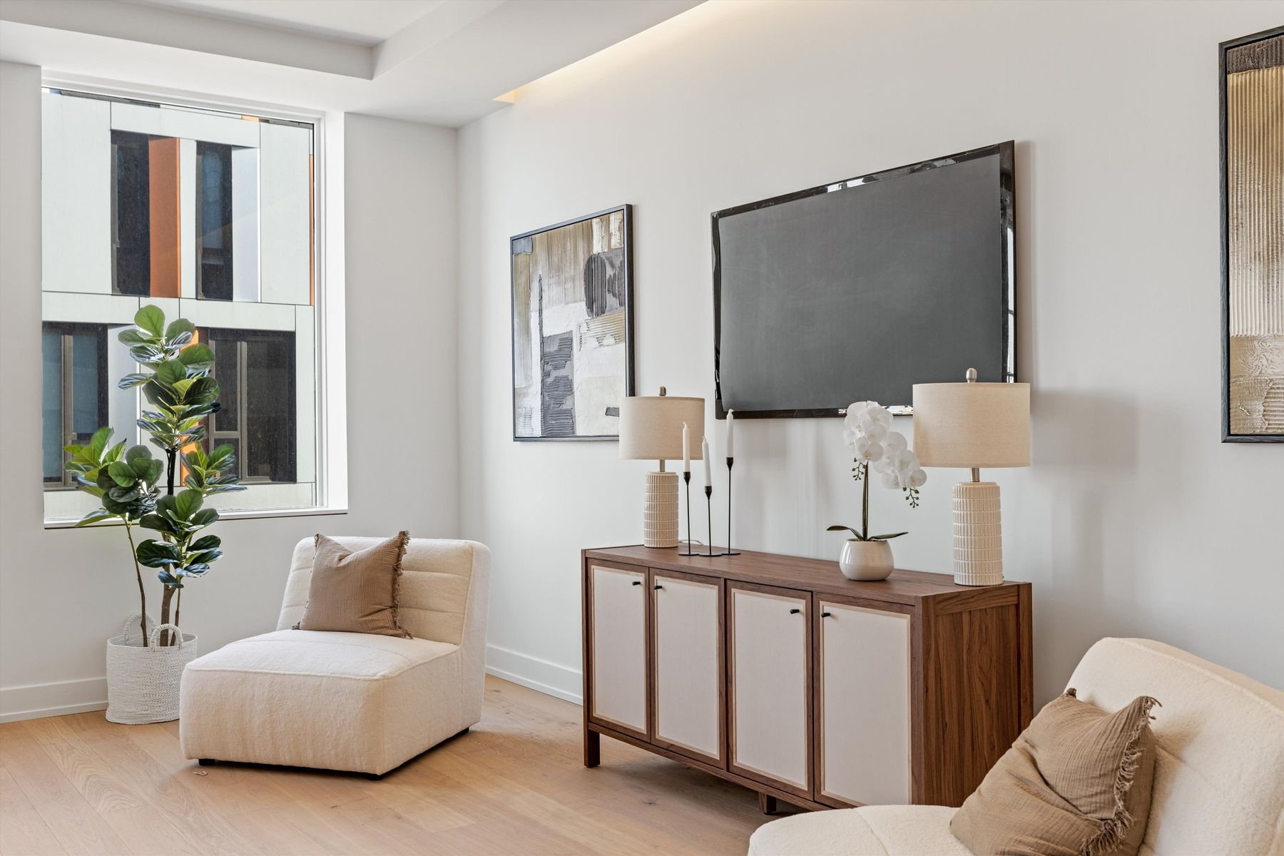 124 N 2nd Street Unit 2