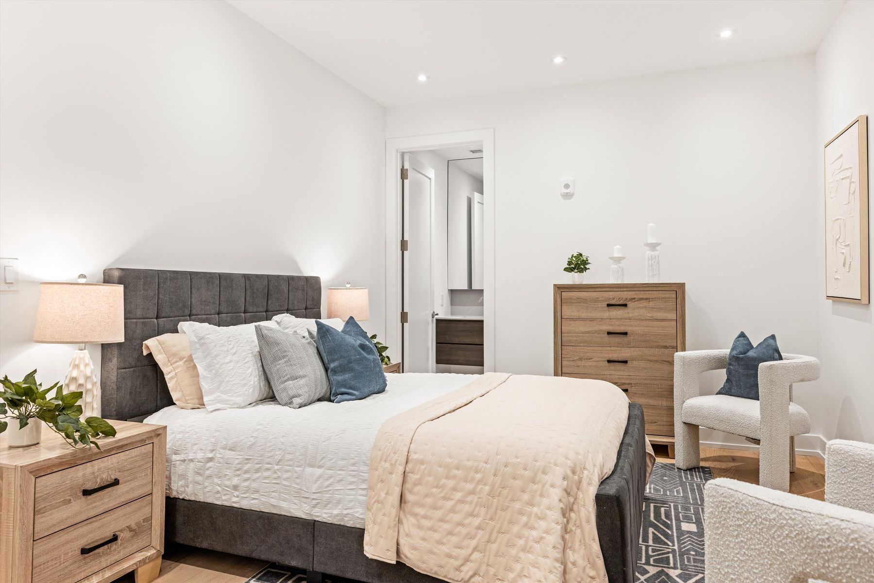 124 N 2nd Street Unit 2