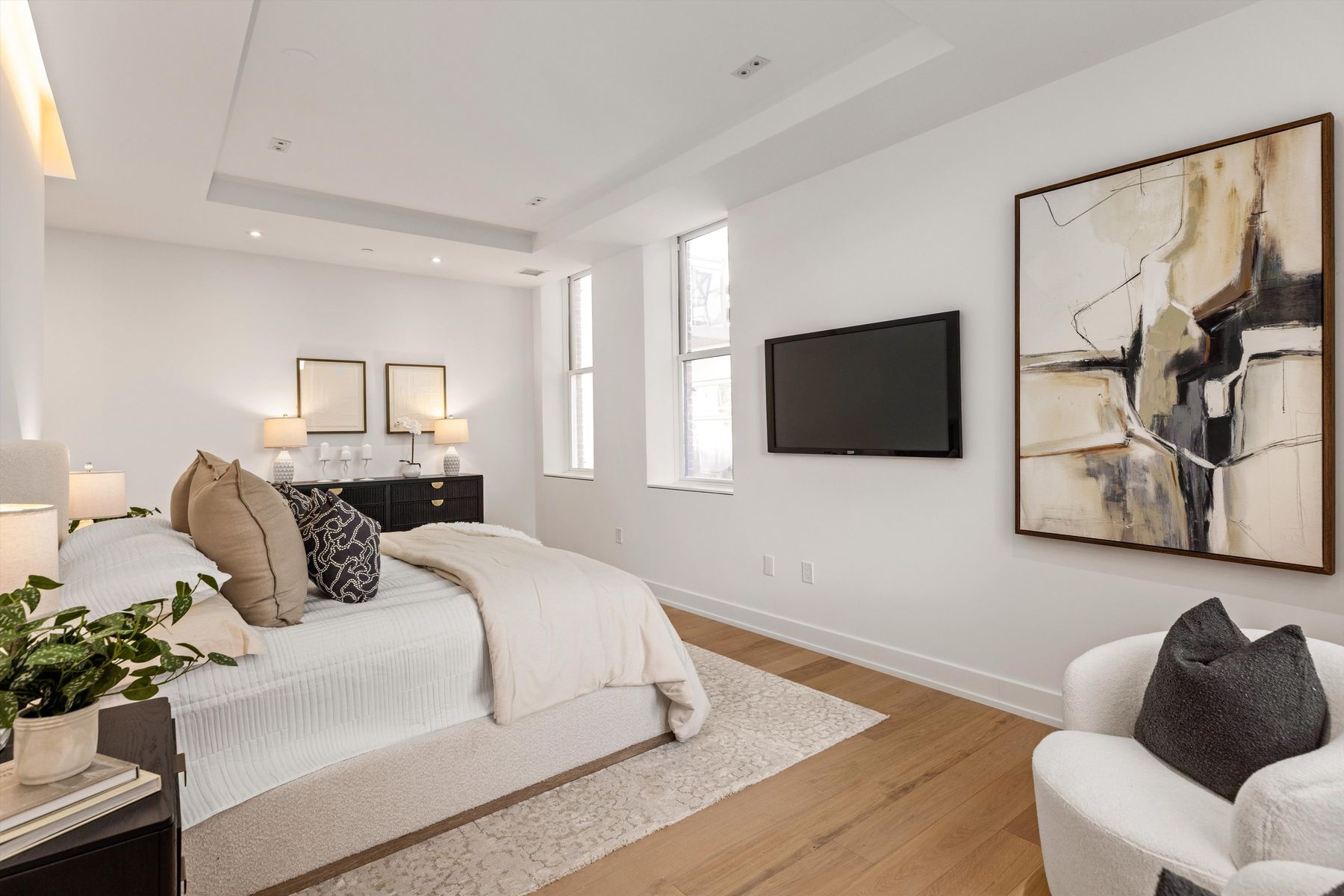 124 N 2nd Street Unit 2