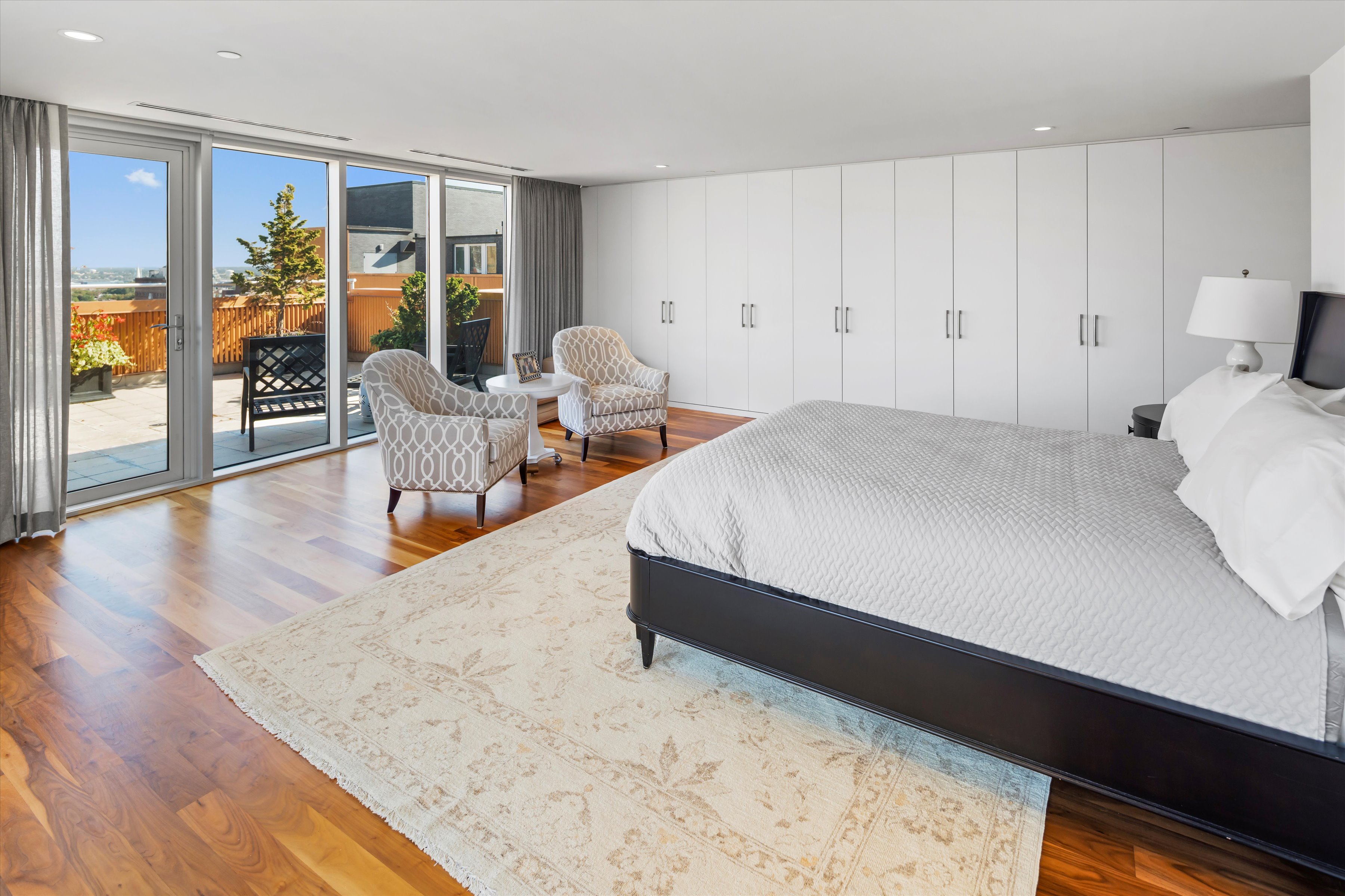 1101 Locust Street Penthouse 11E