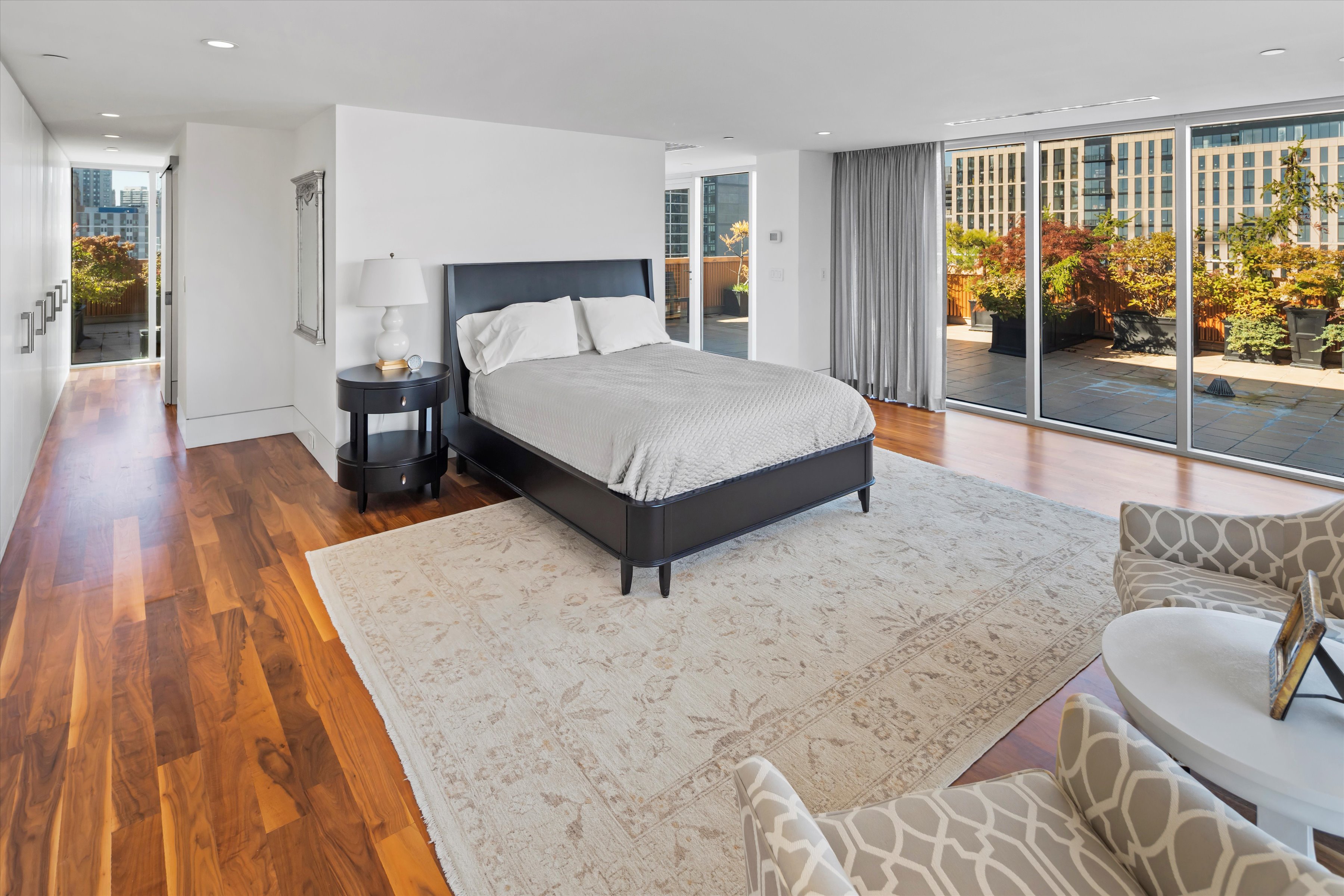 1101 Locust Street Penthouse 11E