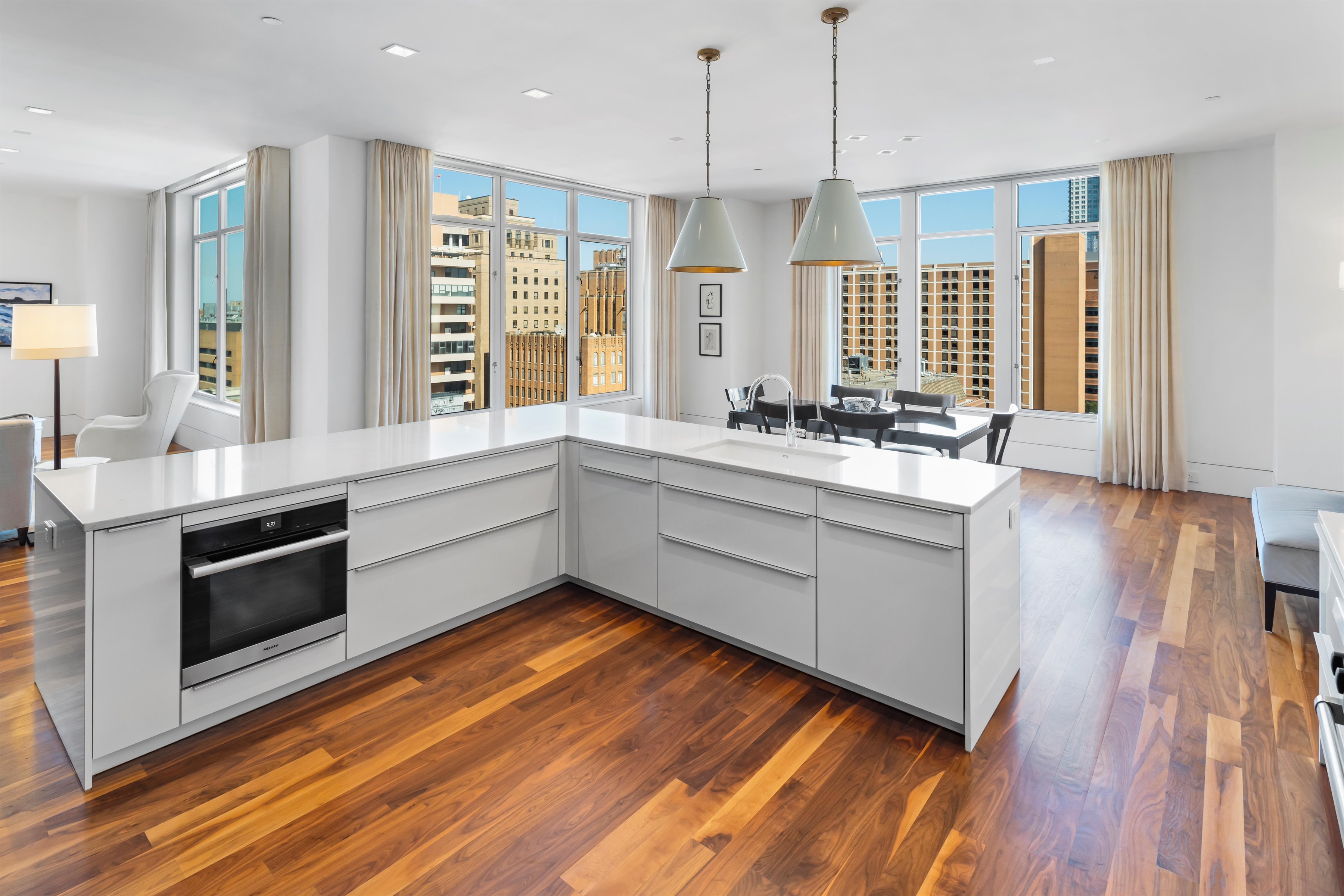 1101 Locust Street Penthouse 11E