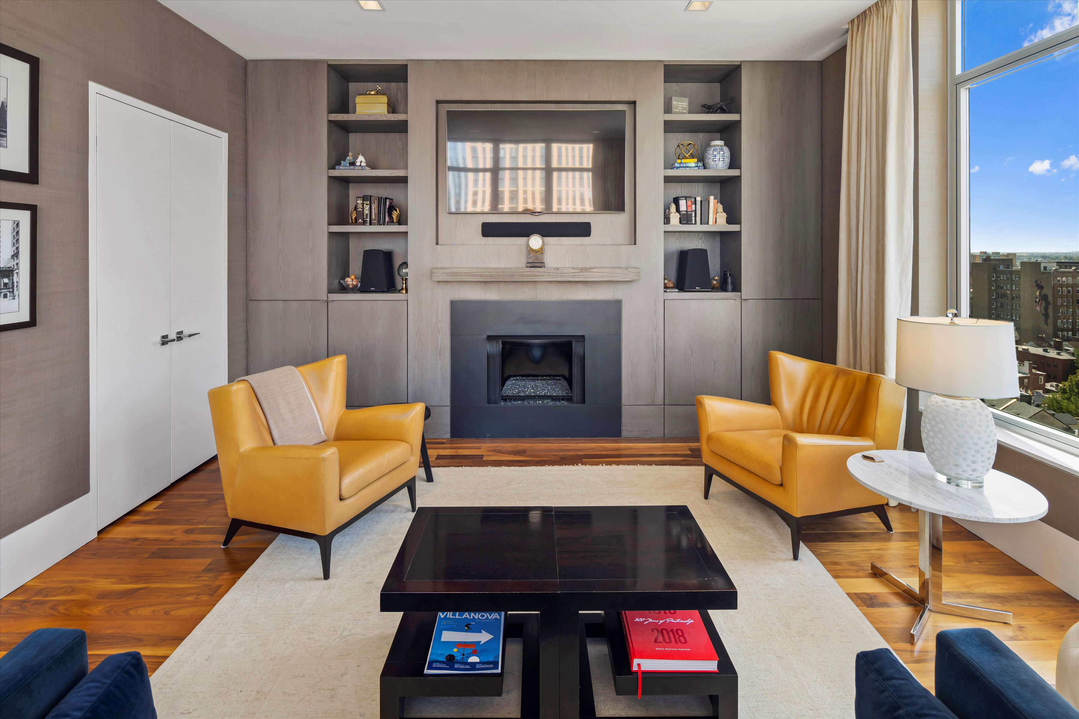 1101 Locust Street Penthouse 11E