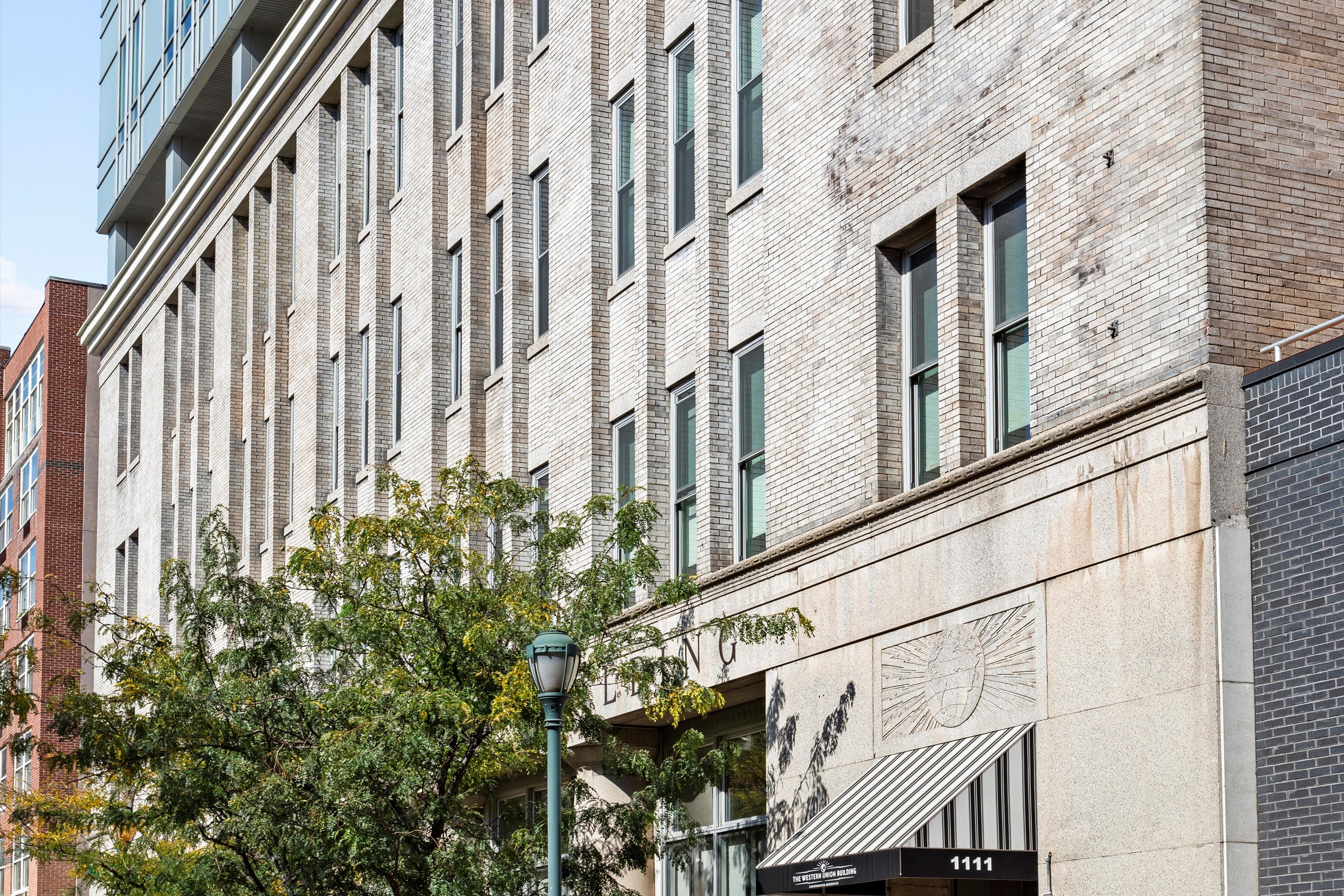 1101 Locust Street Penthouse 11E