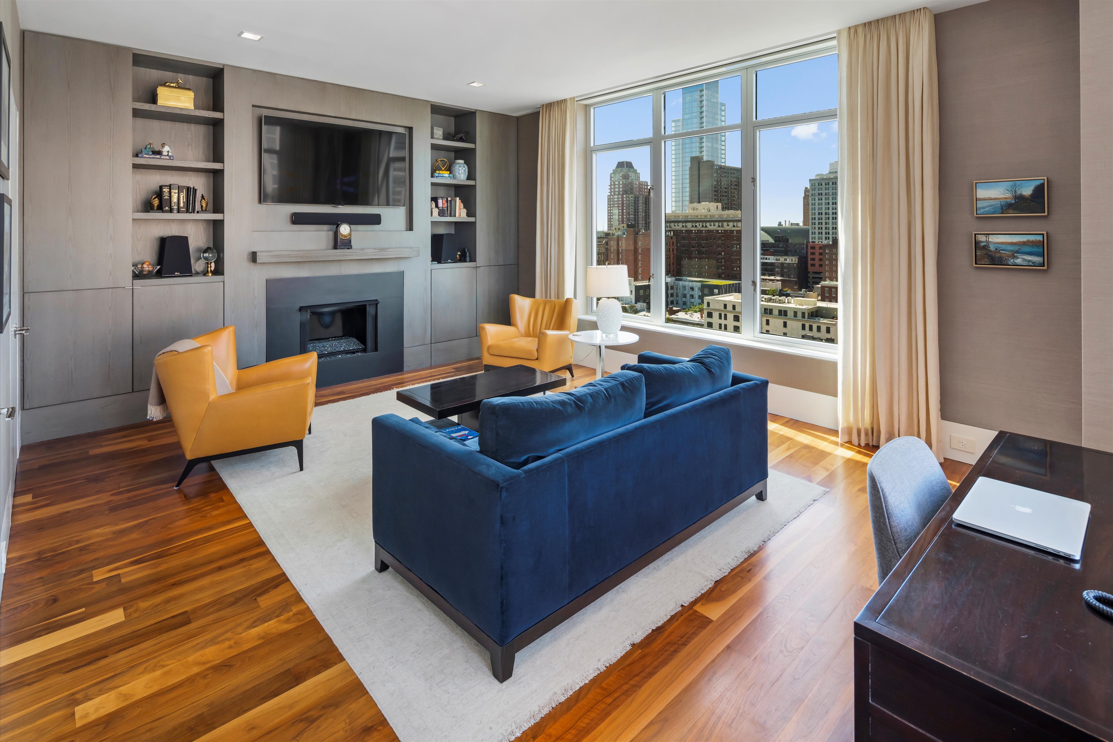 1101 Locust Street Penthouse 11E