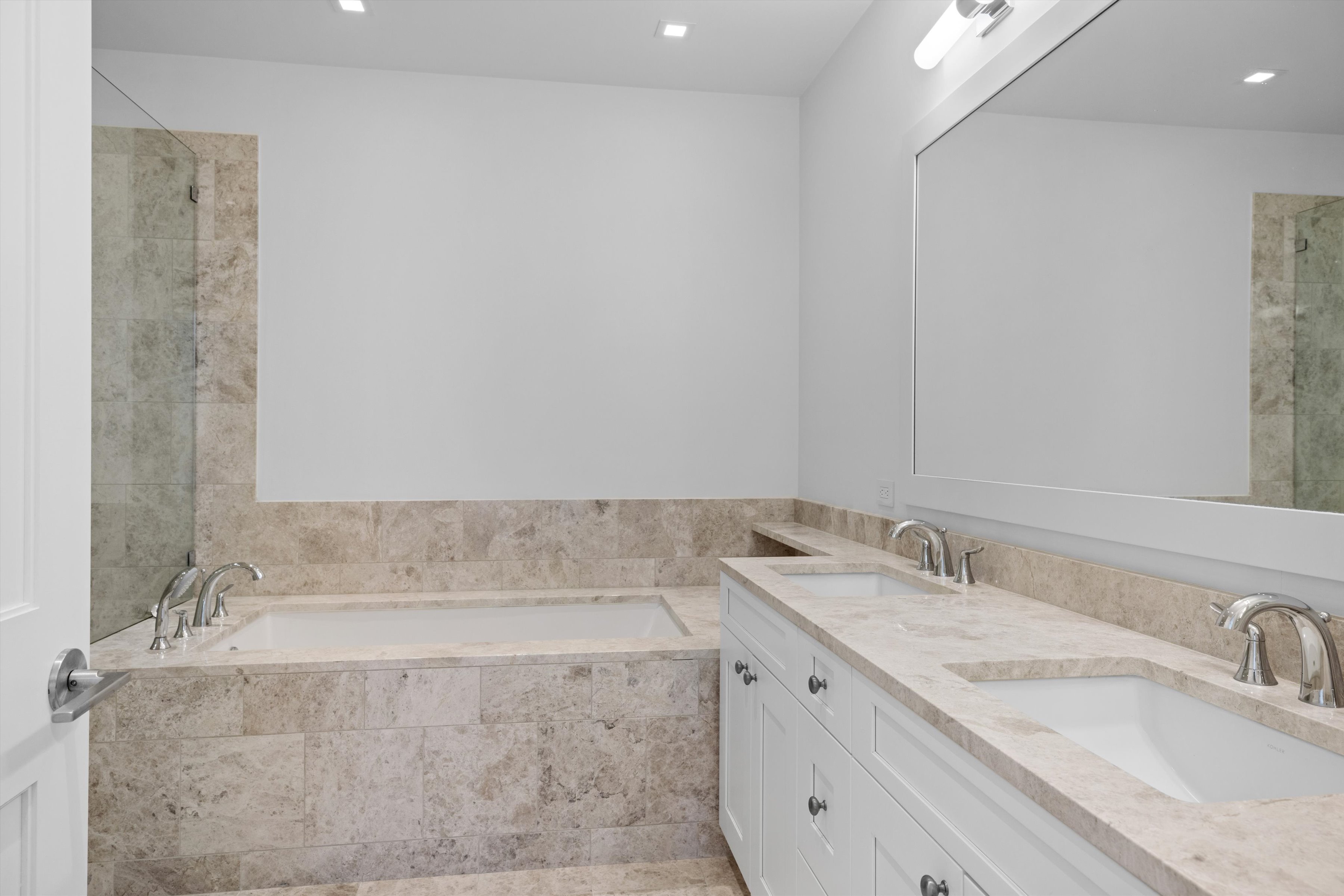 210 South 25th Street #1405