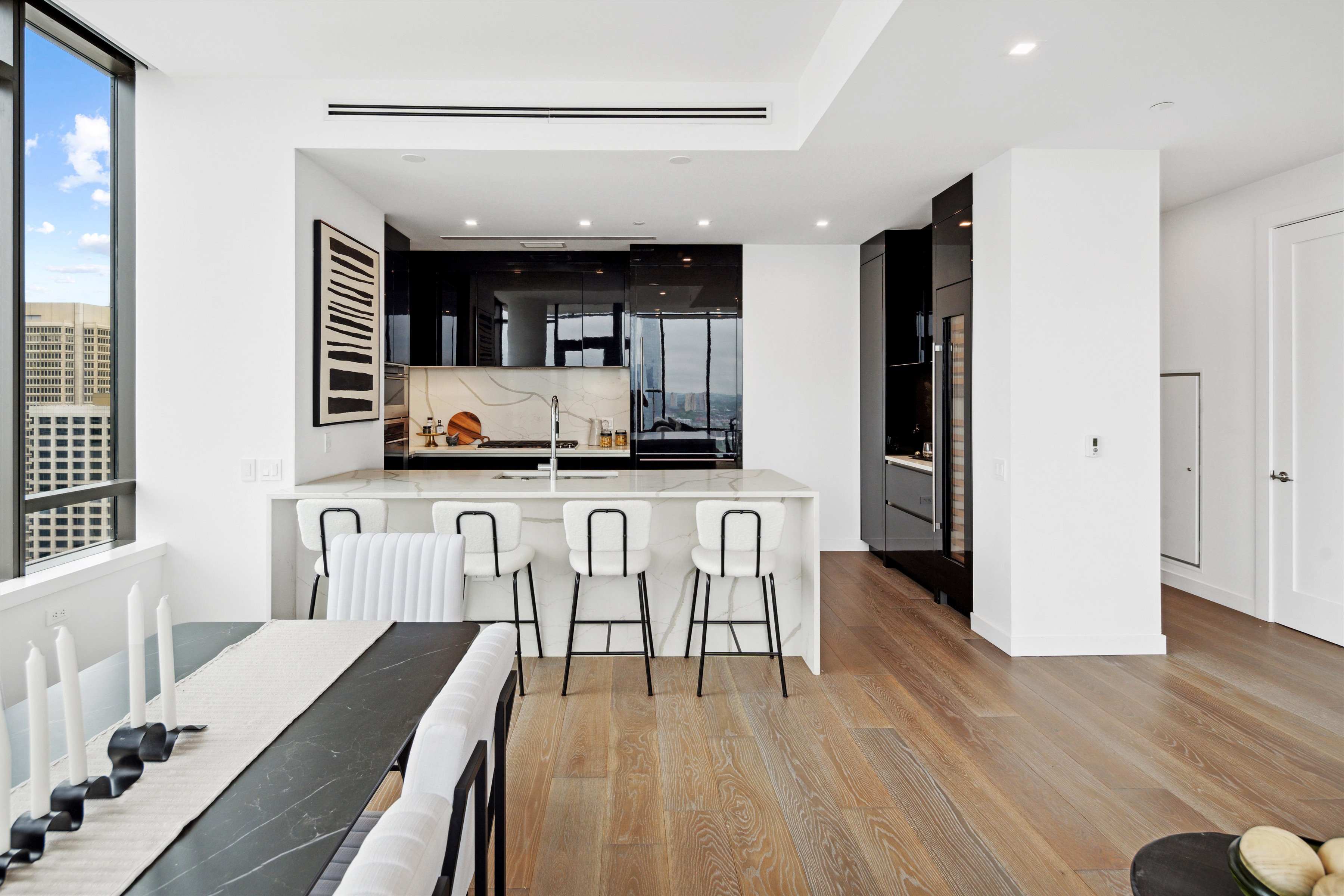 1911 Walnut Street 2703