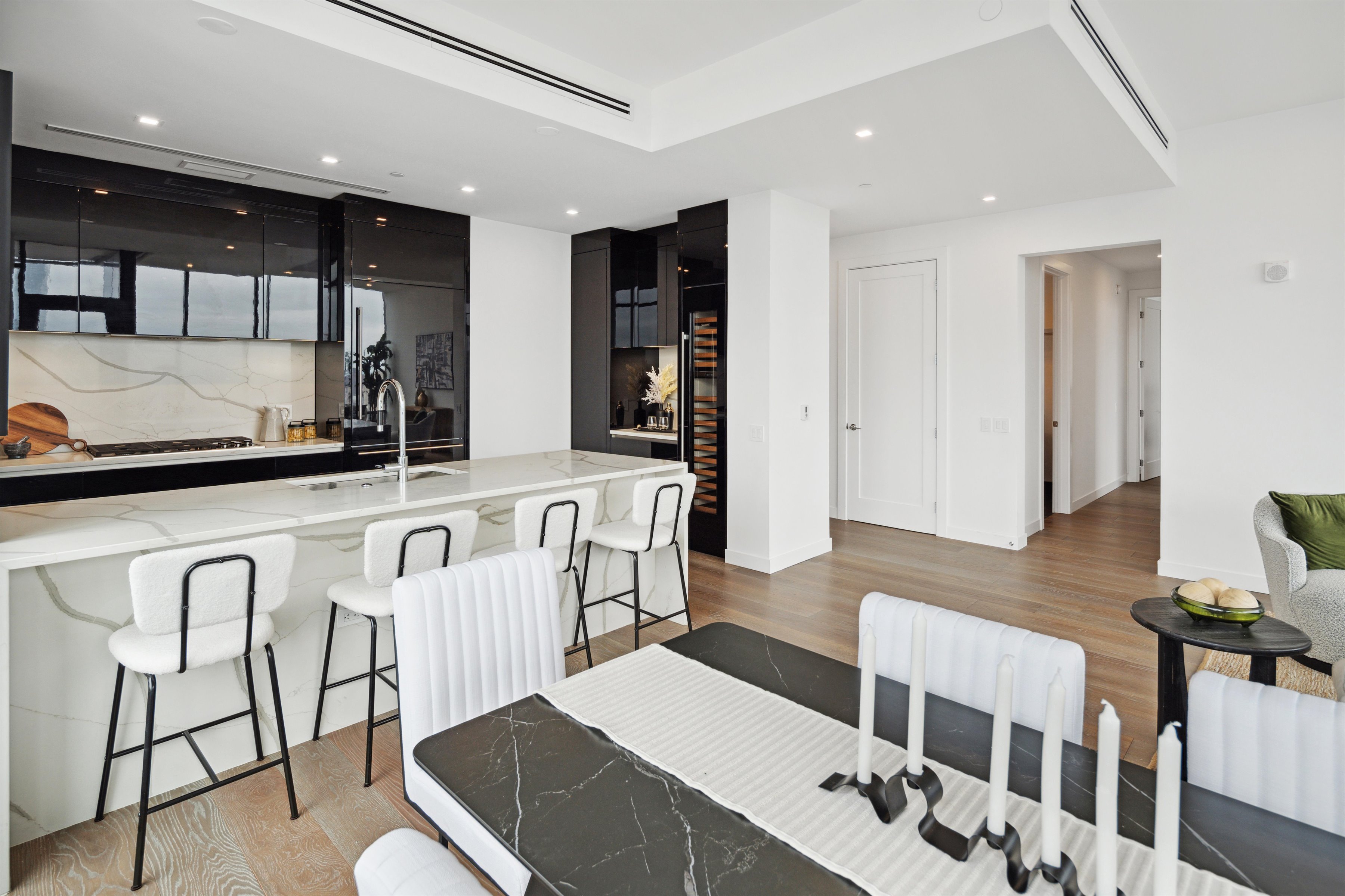1911 Walnut Street 2703
