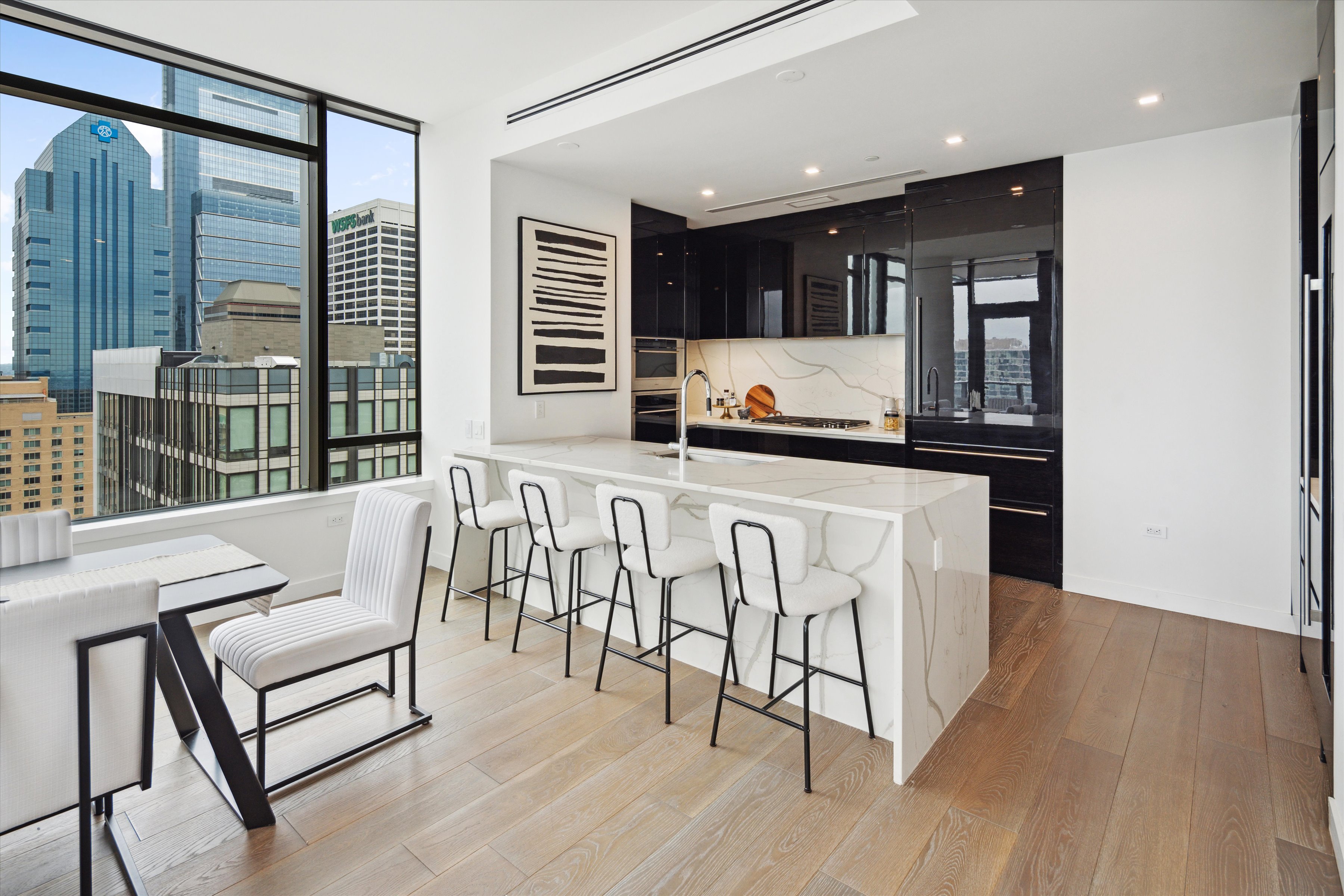 1911 Walnut Street 2703