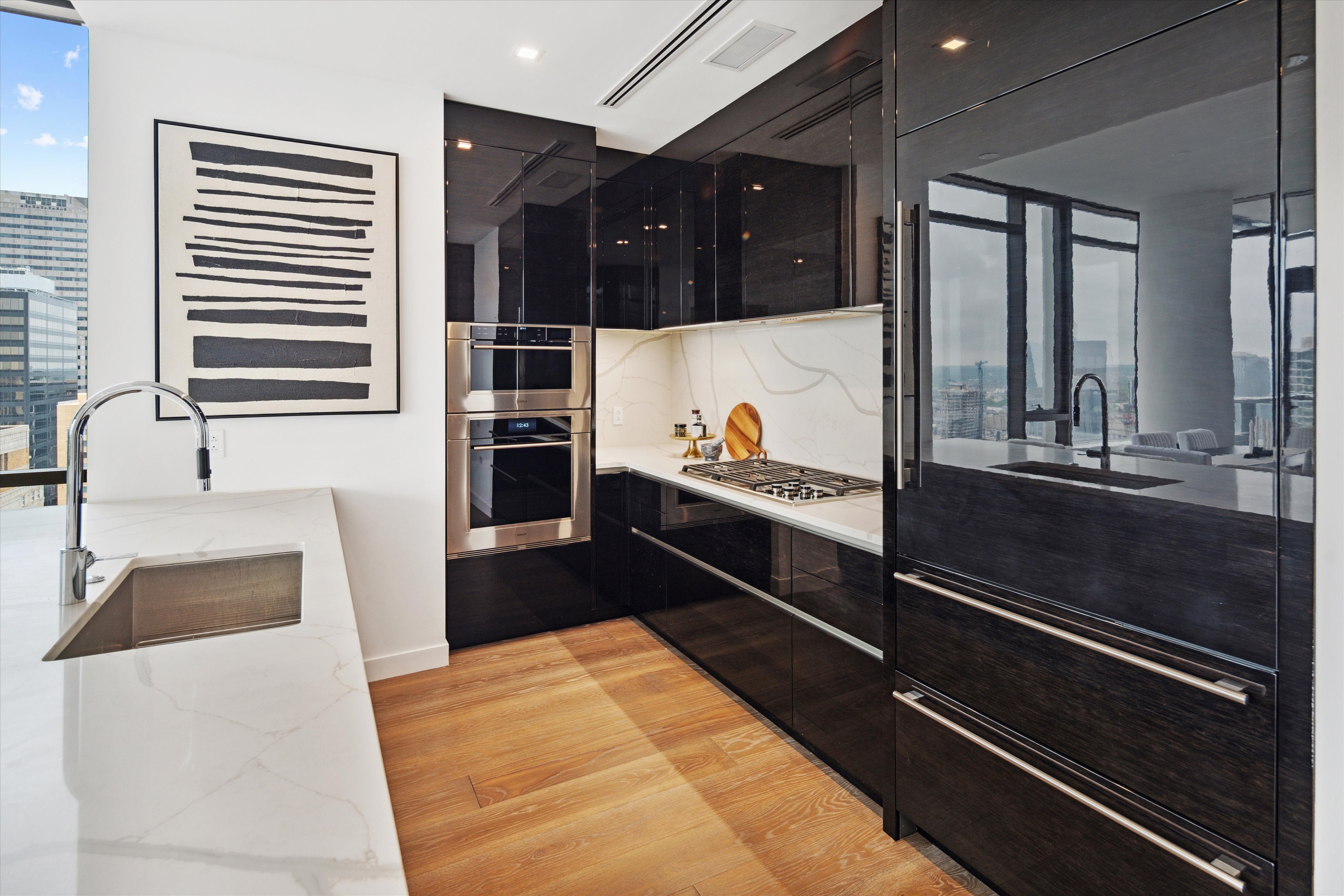 1911 Walnut Street 2703