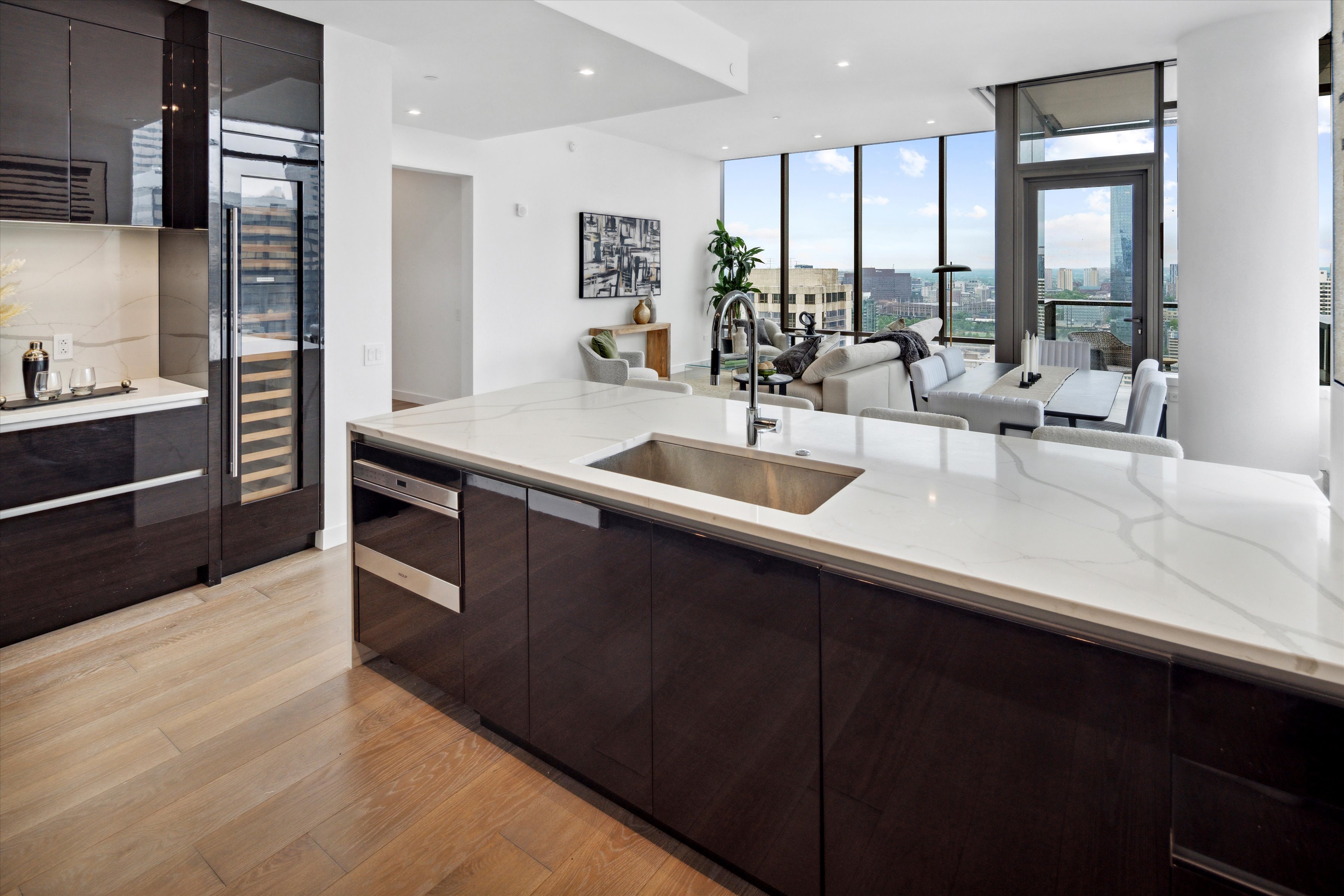 1911 Walnut Street 2703