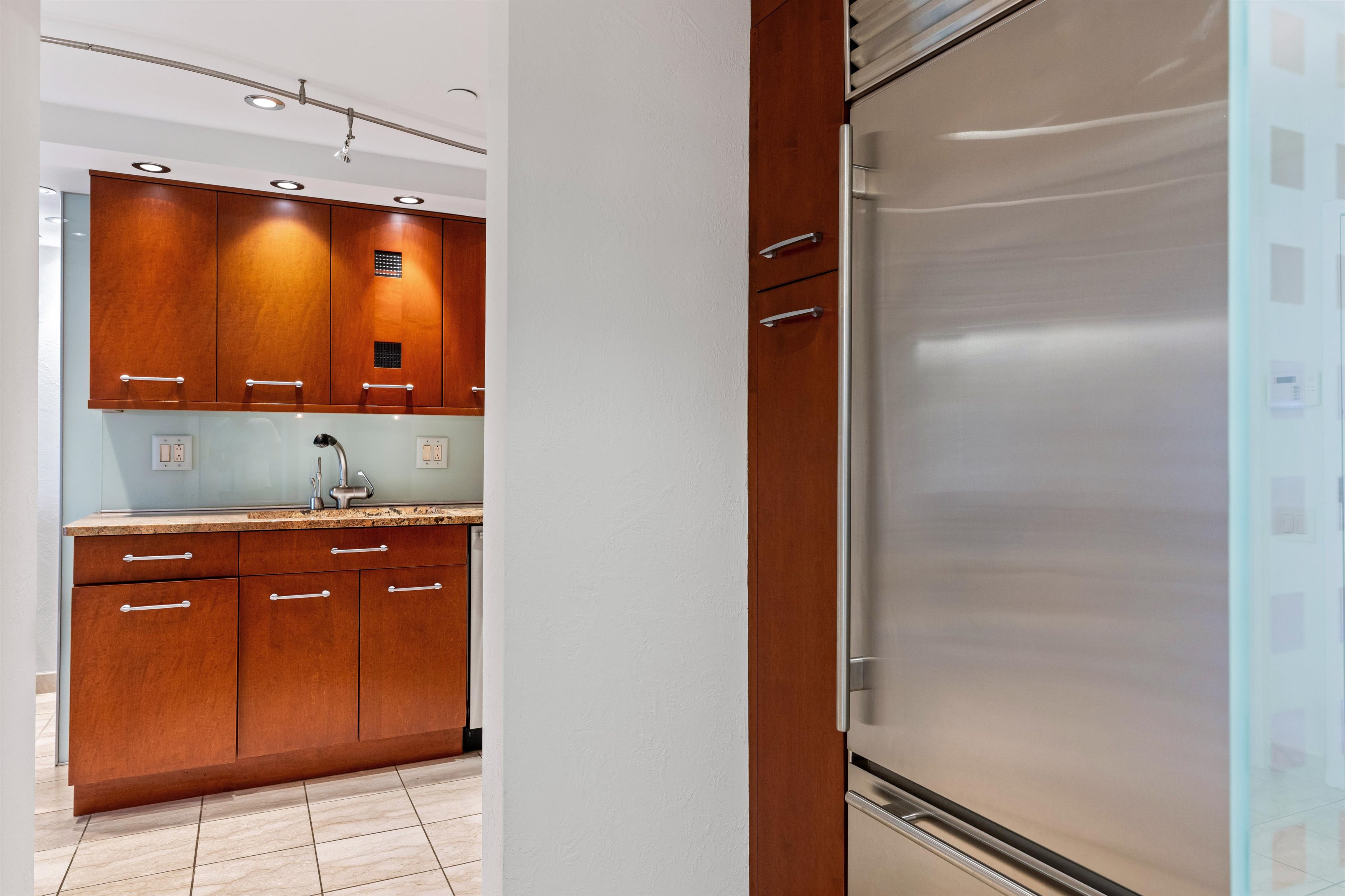 210 West Rittenhouse Square Unit 1007