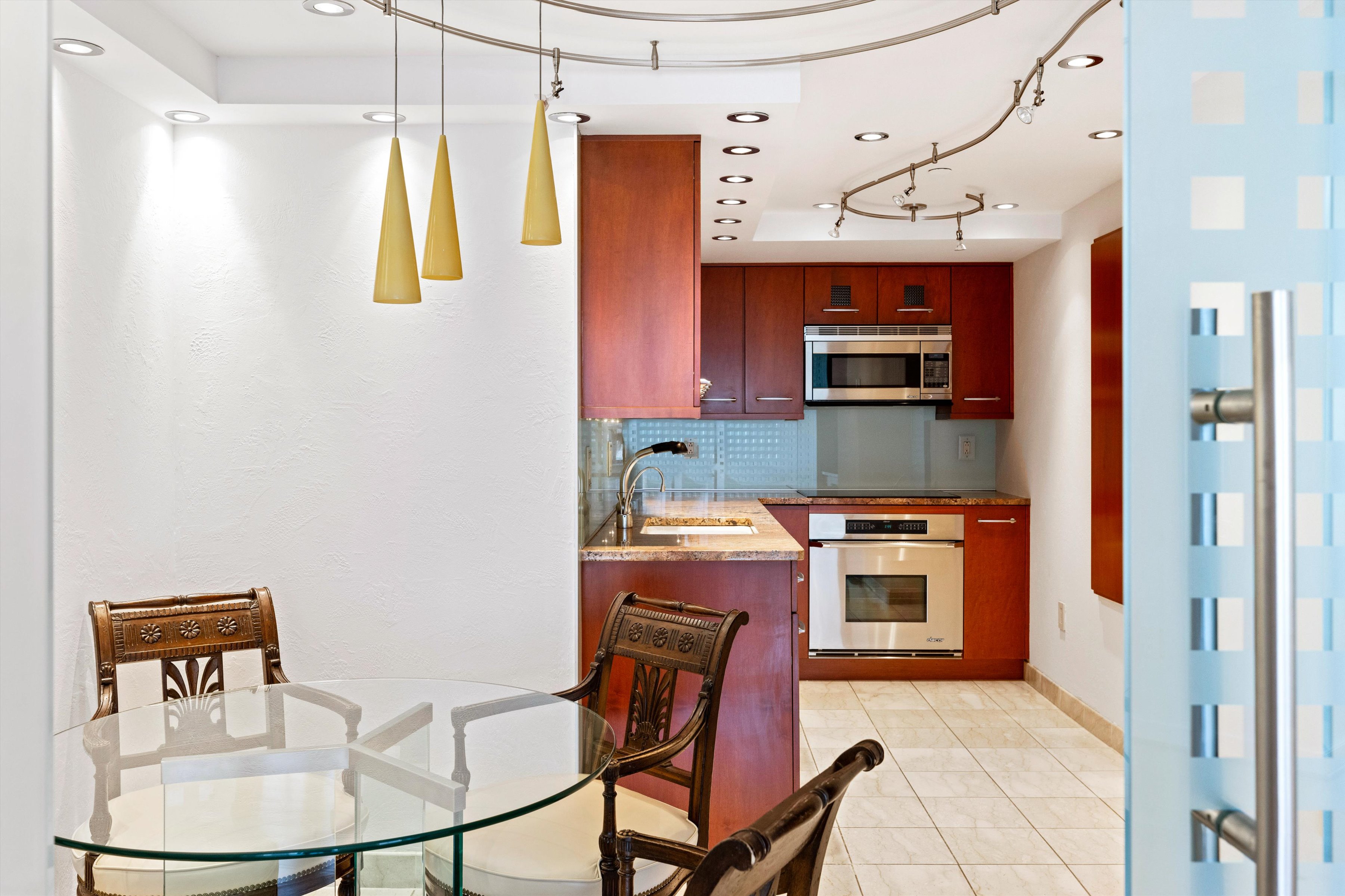 210 West Rittenhouse Square Unit 1007