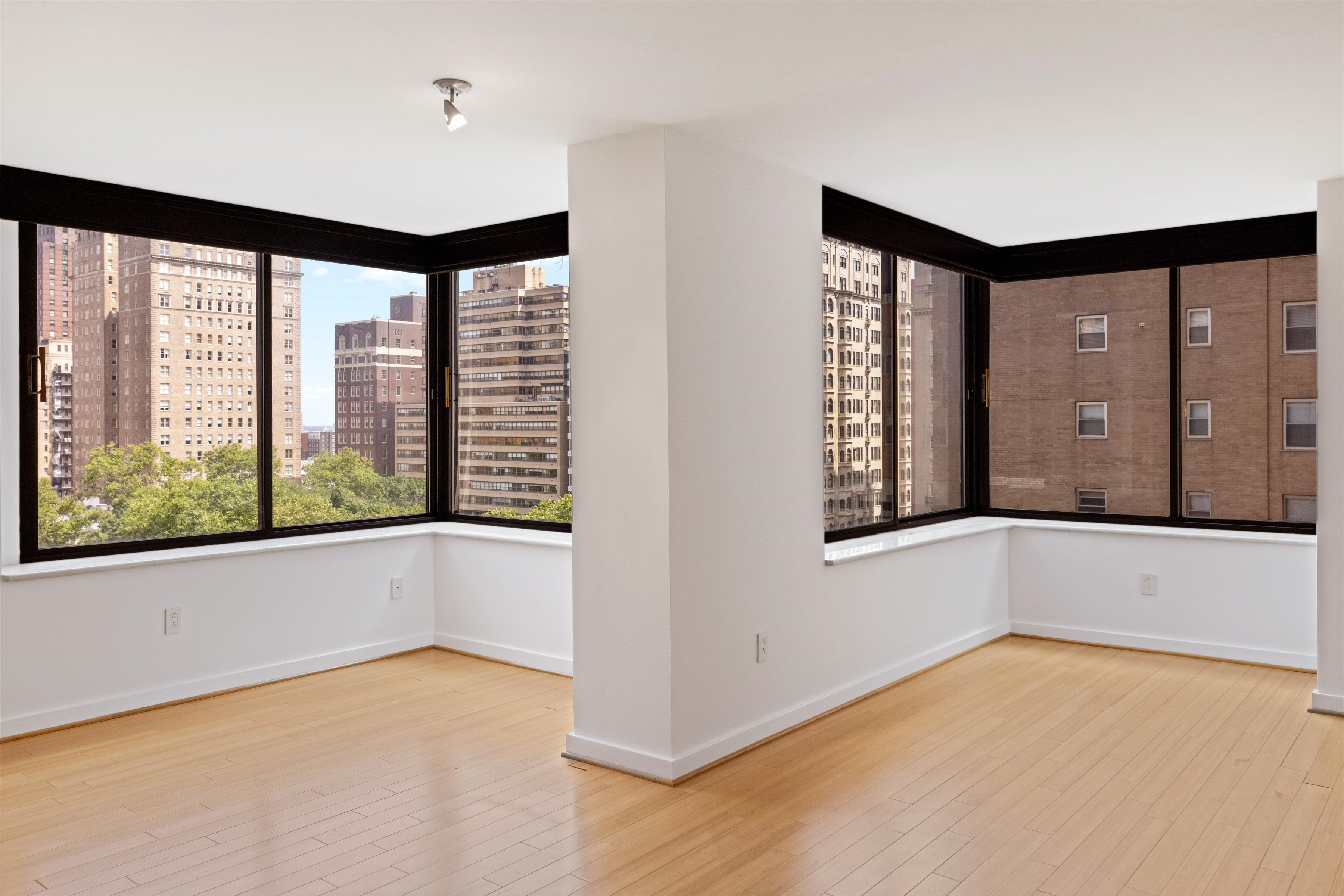 210 West Rittenhouse Square Unit 1007