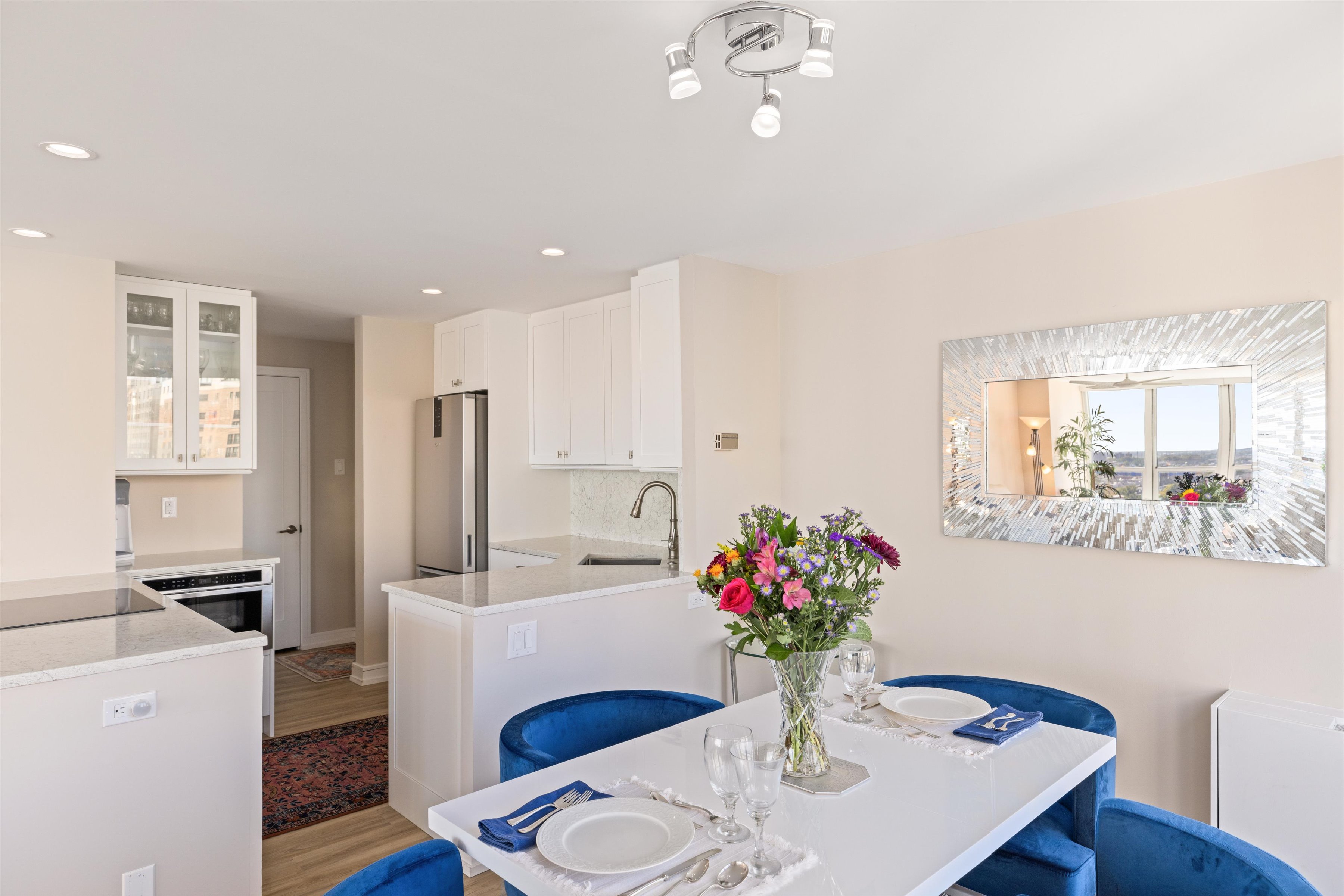 224-30 West Rittenhouse Square Unit 1706