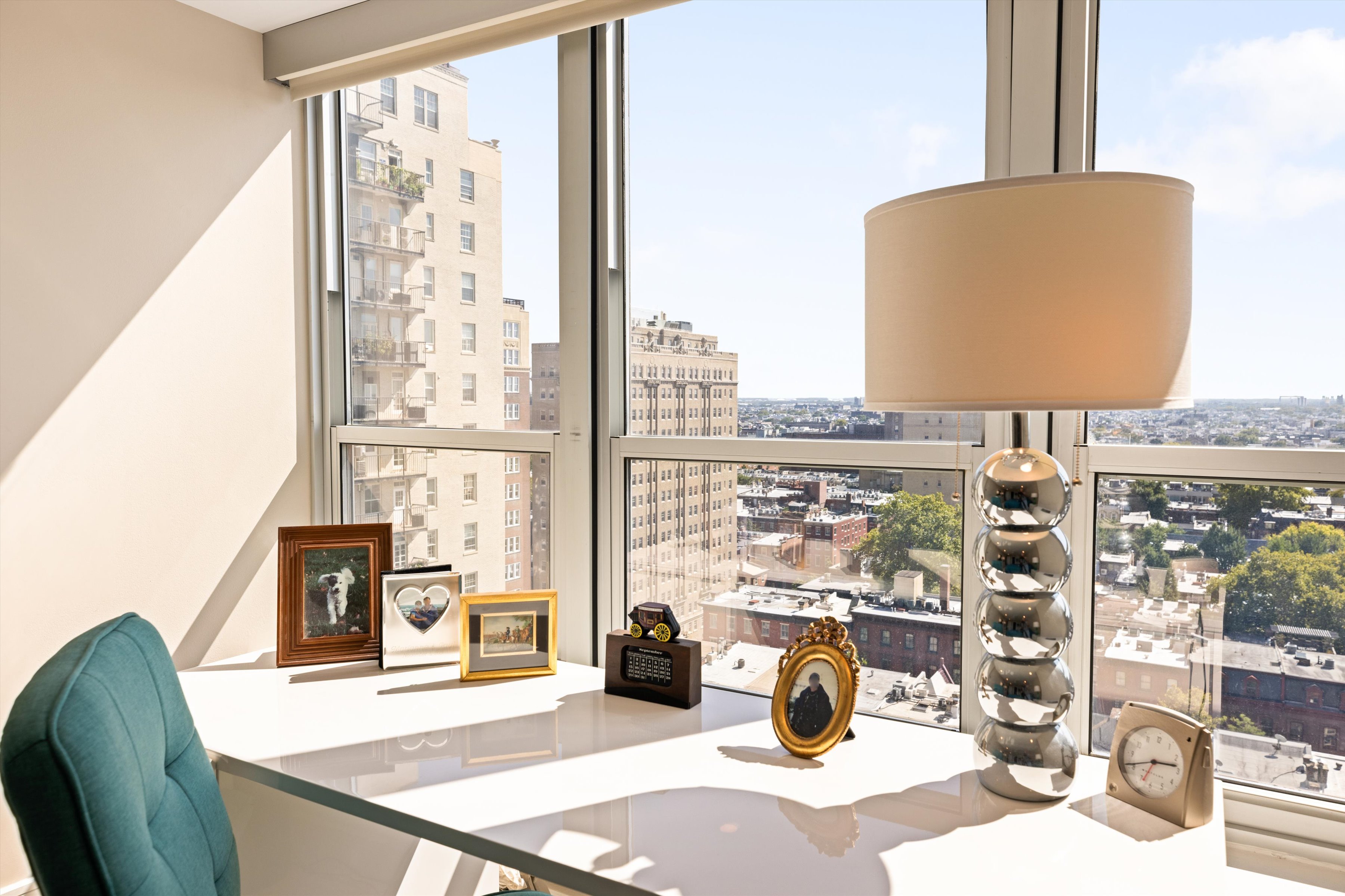 224-30 West Rittenhouse Square Unit 1706