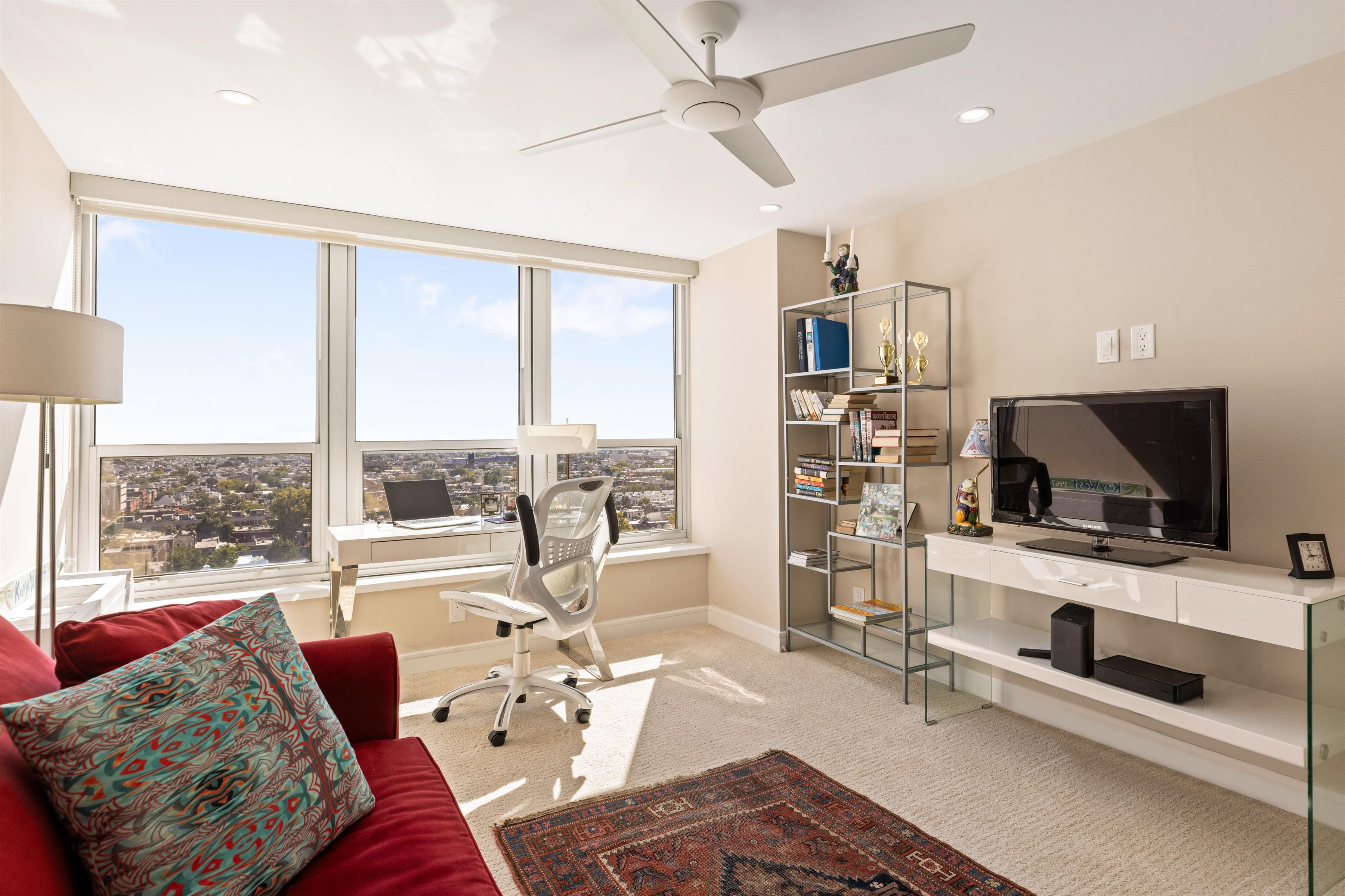 224-30 West Rittenhouse Square Unit 1706