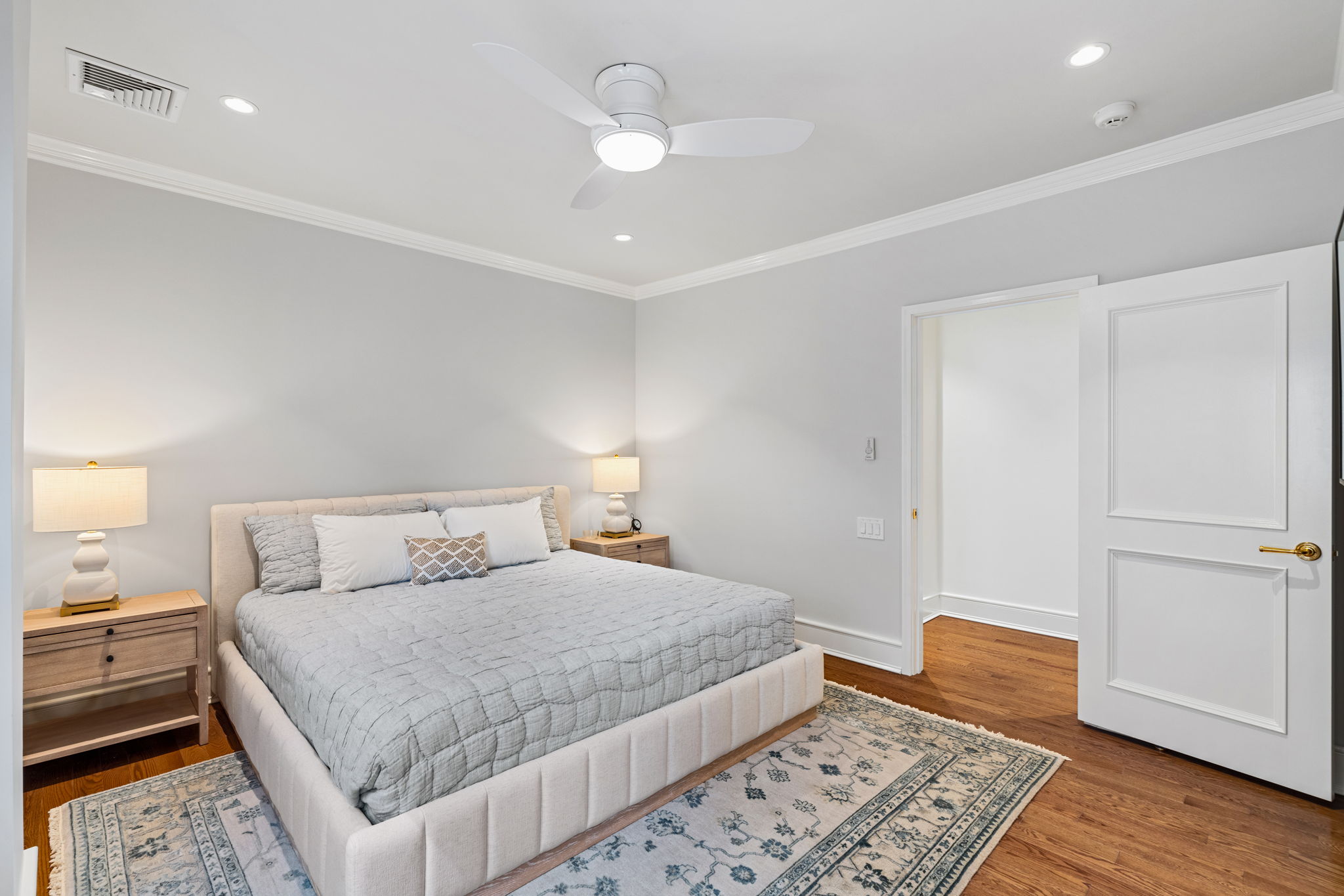 1901 Walnut Street 20E