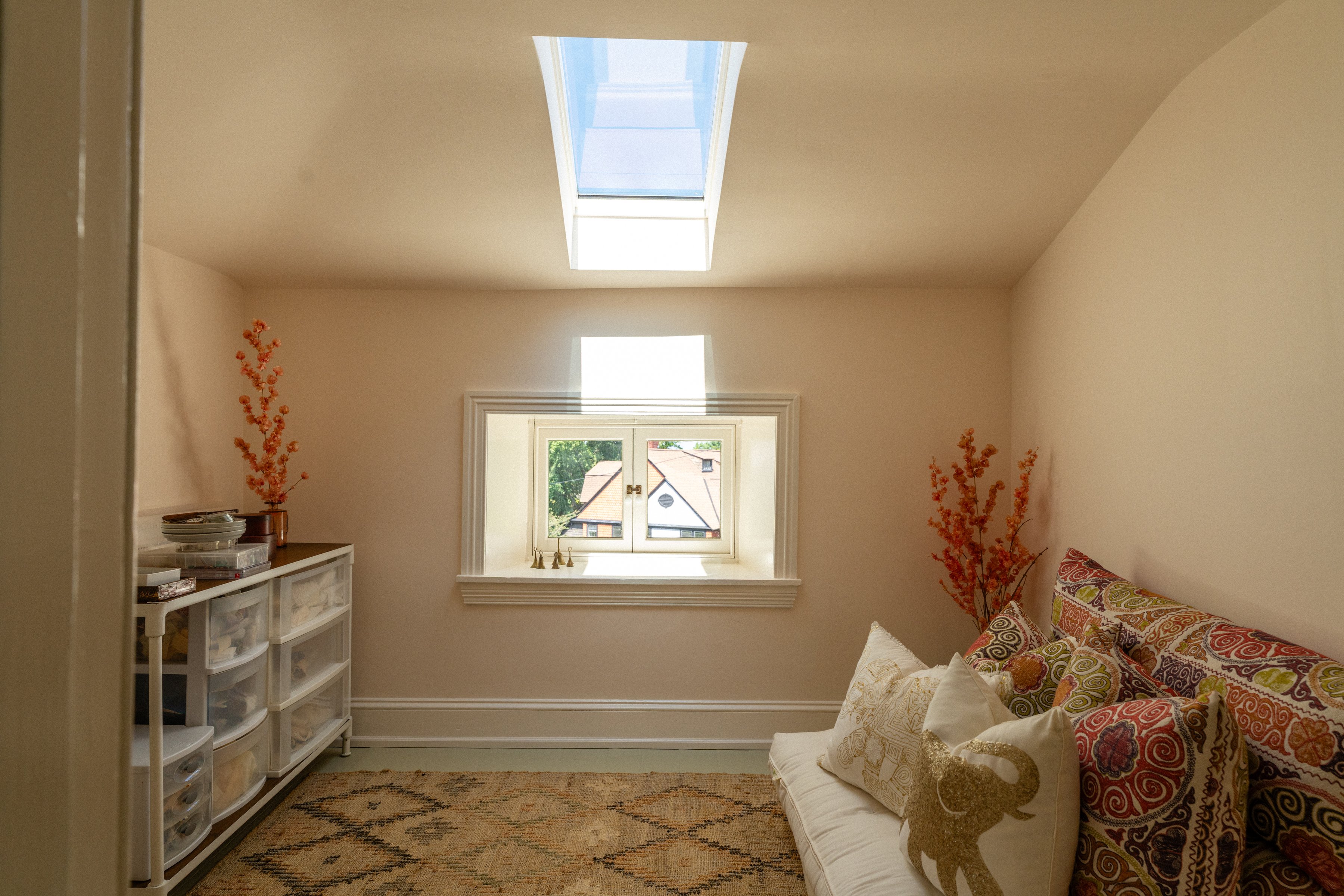 400 E. Evergreen Avenue 