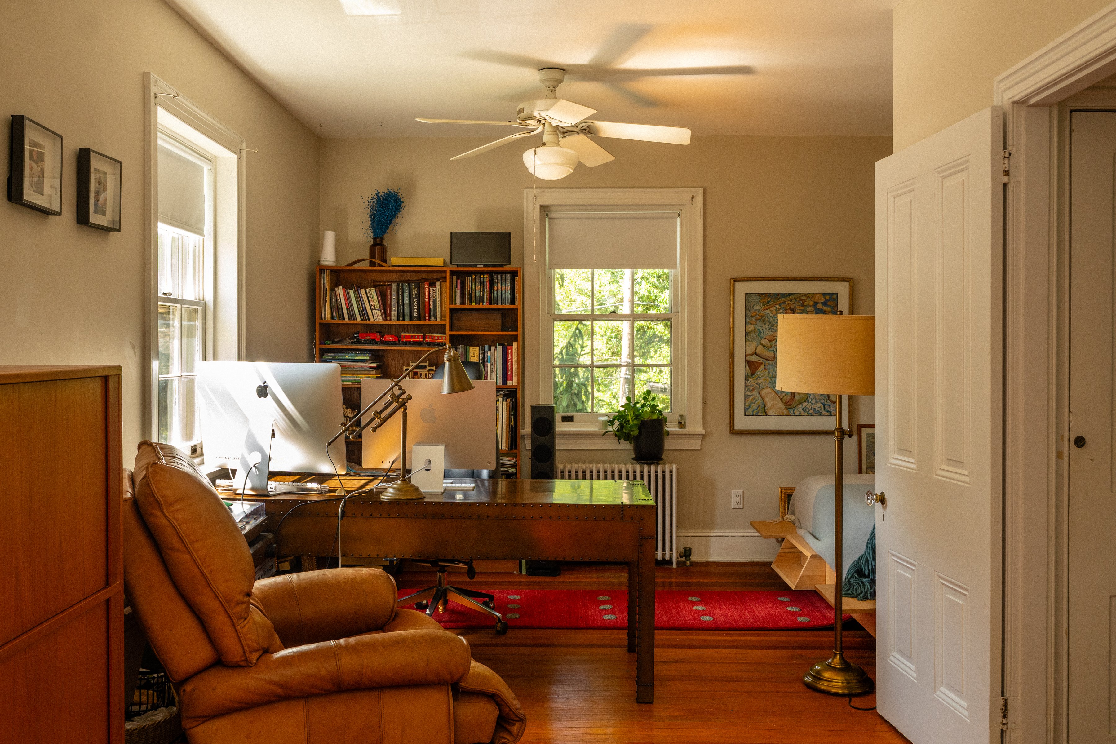 400 E. Evergreen Avenue 