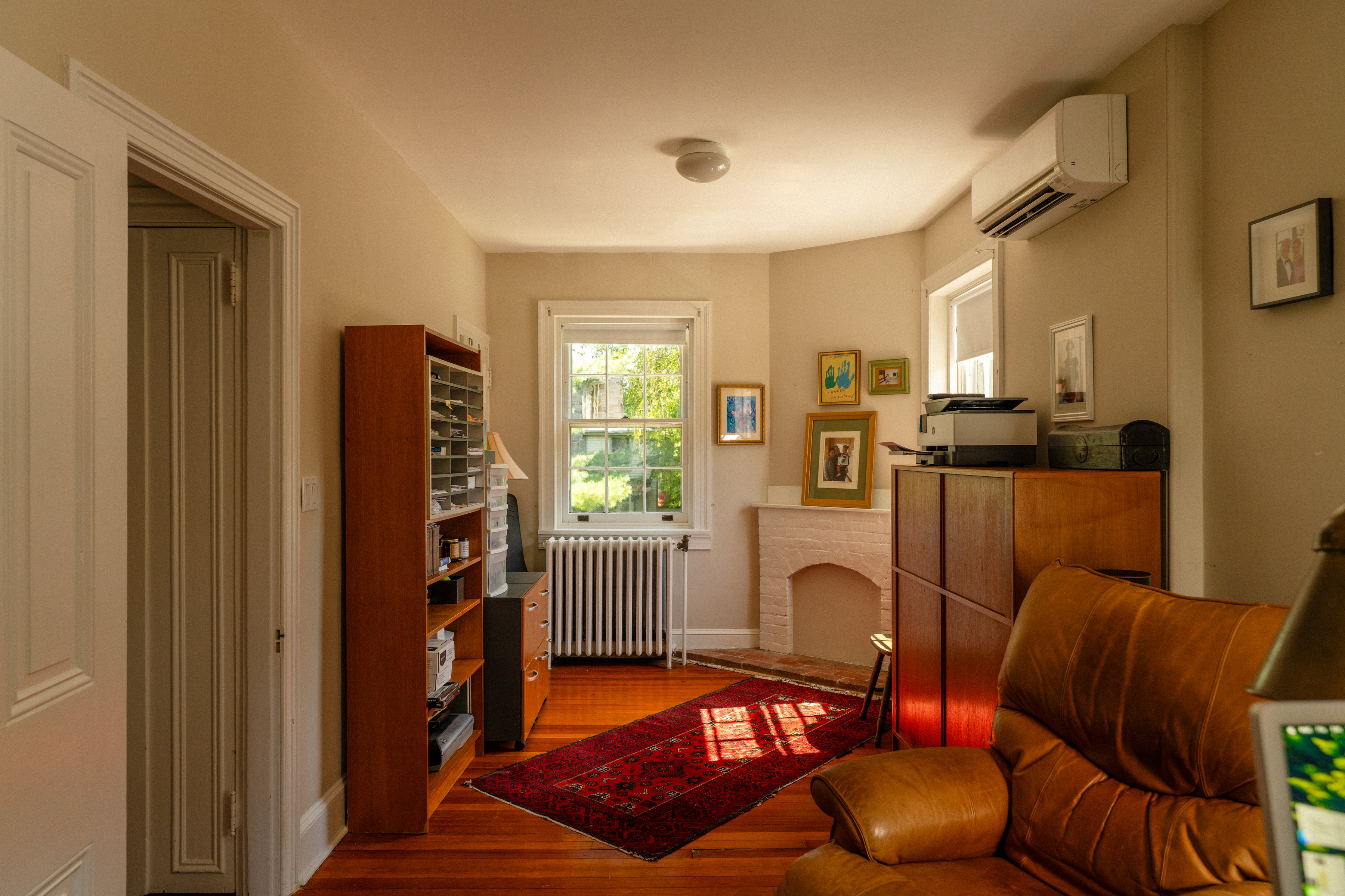 400 E. Evergreen Avenue 