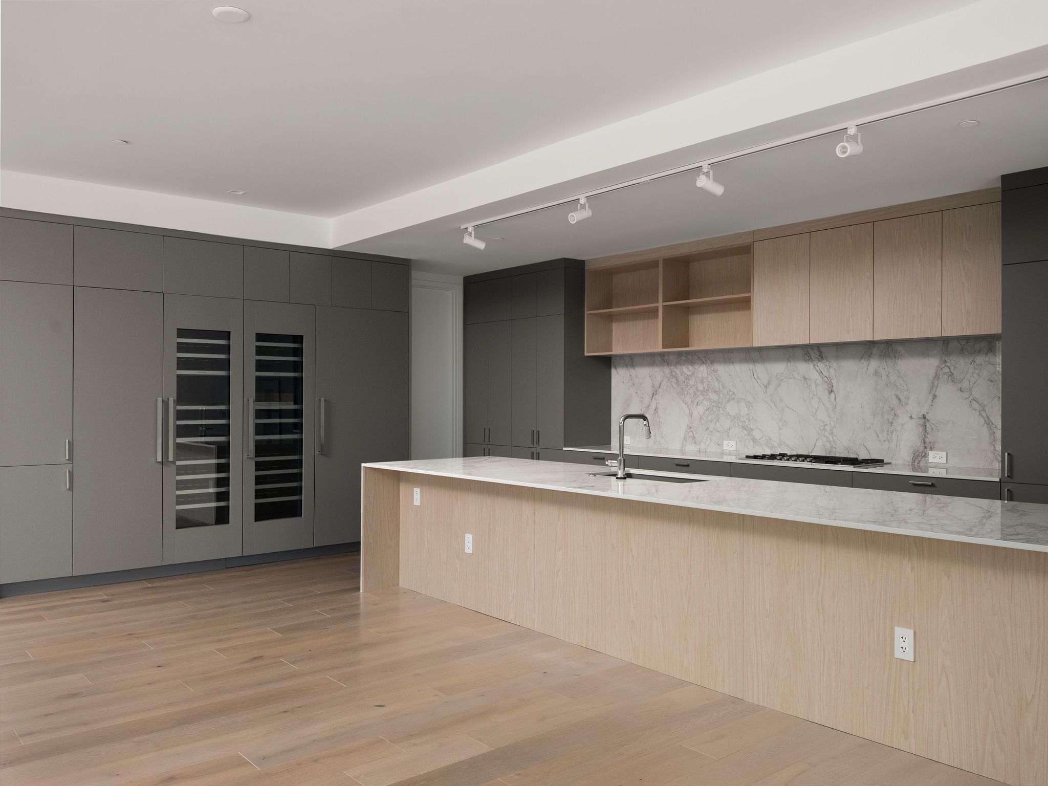 1006 Baylor Street 304