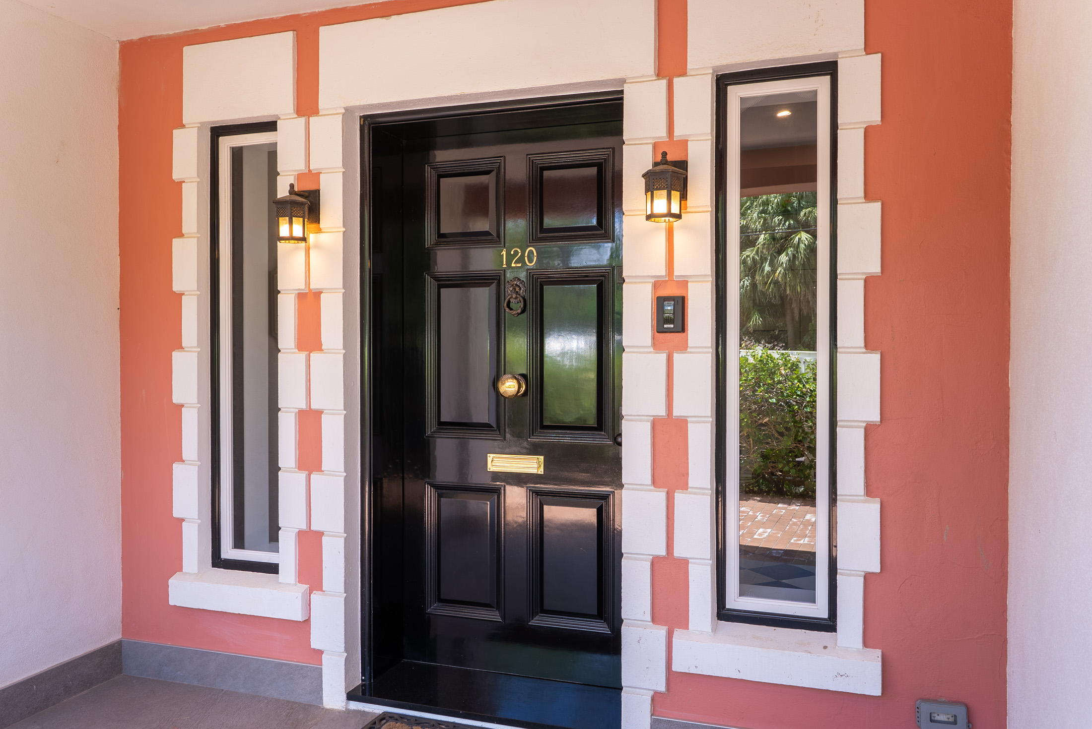Shoreby House 27 Harbour Road