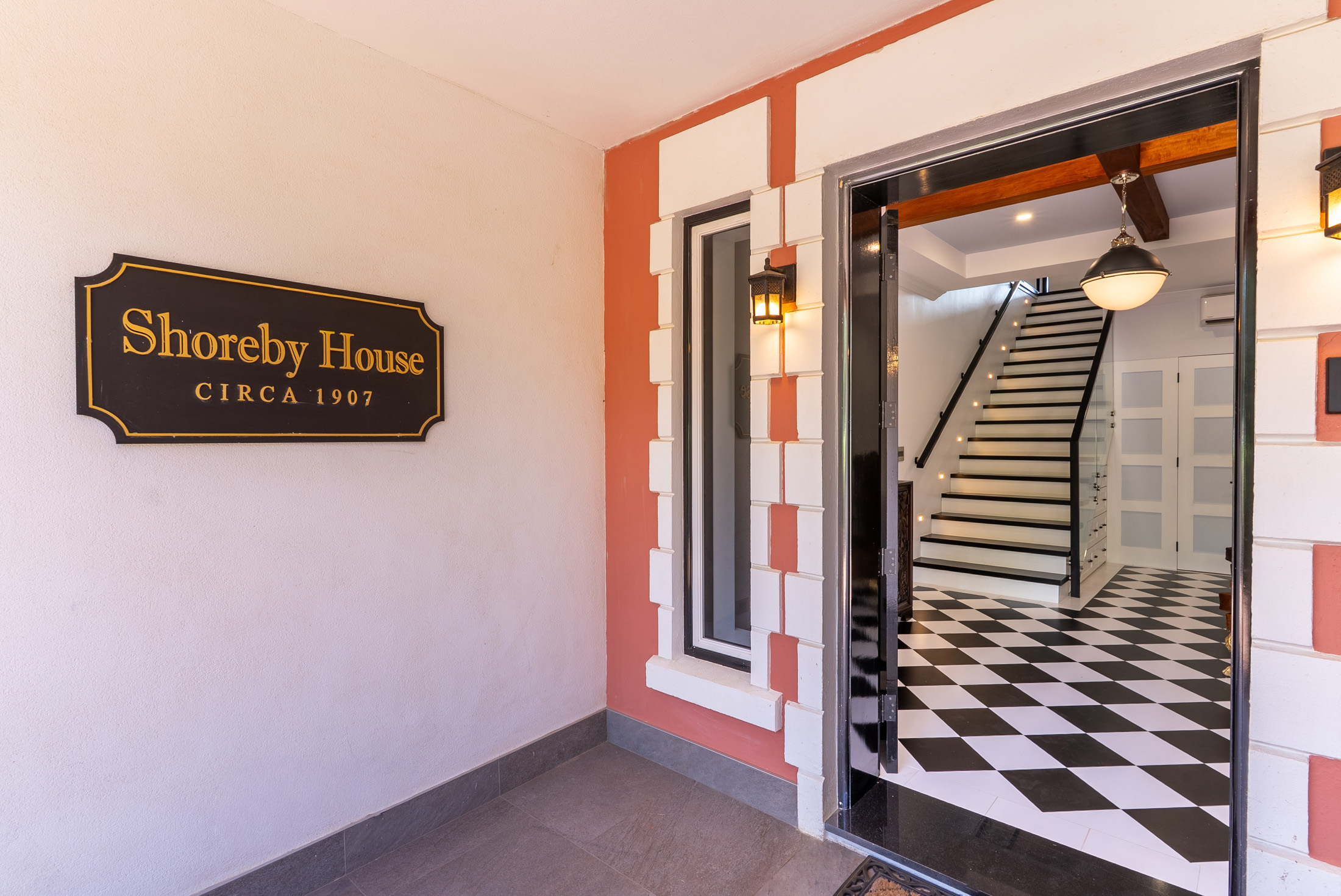 Shoreby House 27 Harbour Road