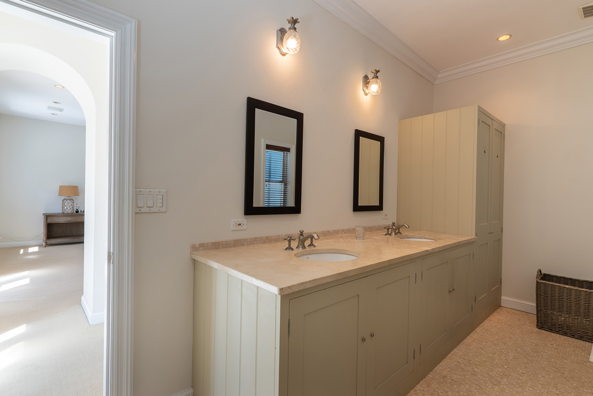 Rocheterre 61 Valley Road