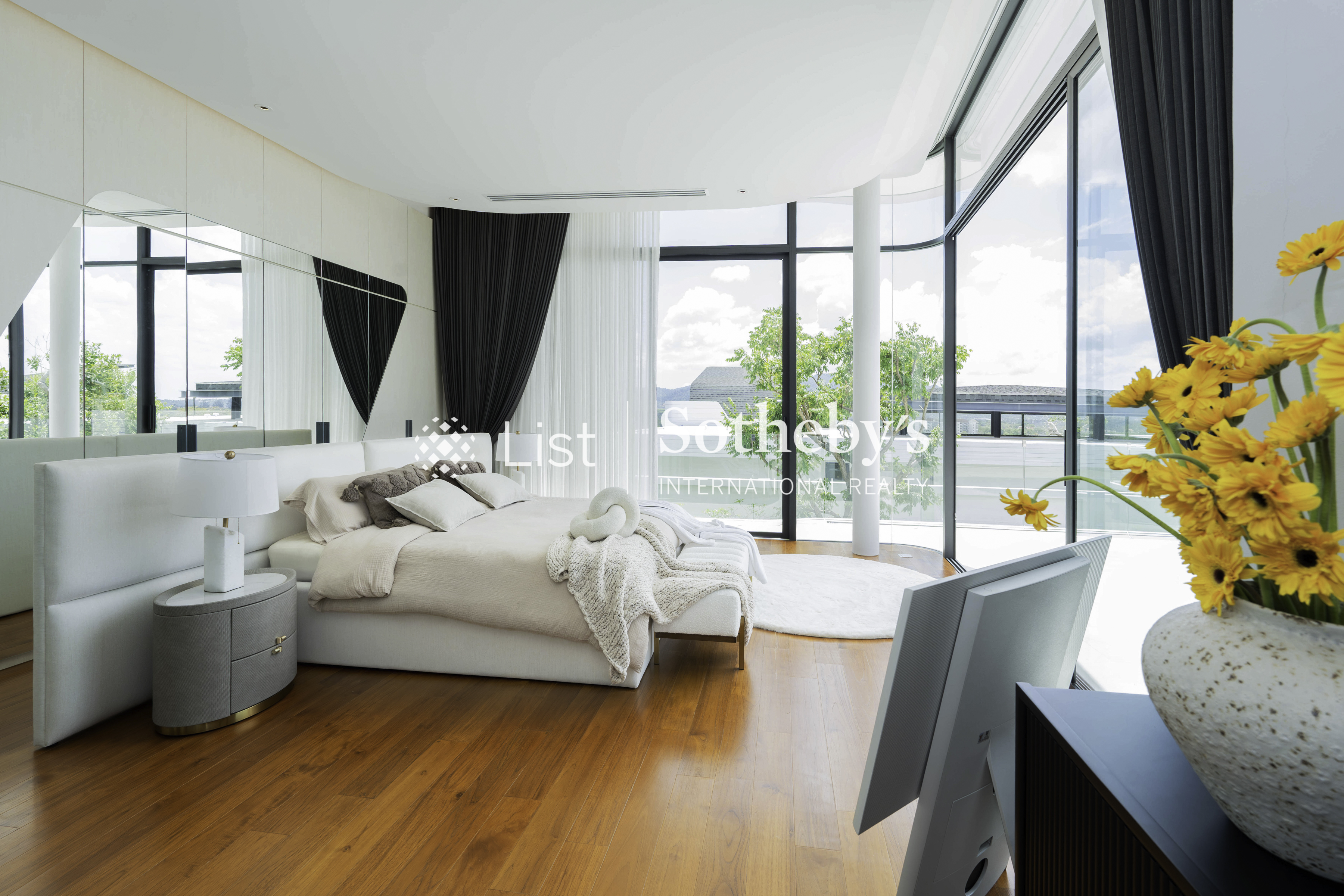 Botanica The Valley Four Bedroom Ultra Modern Villa within Gated Estate