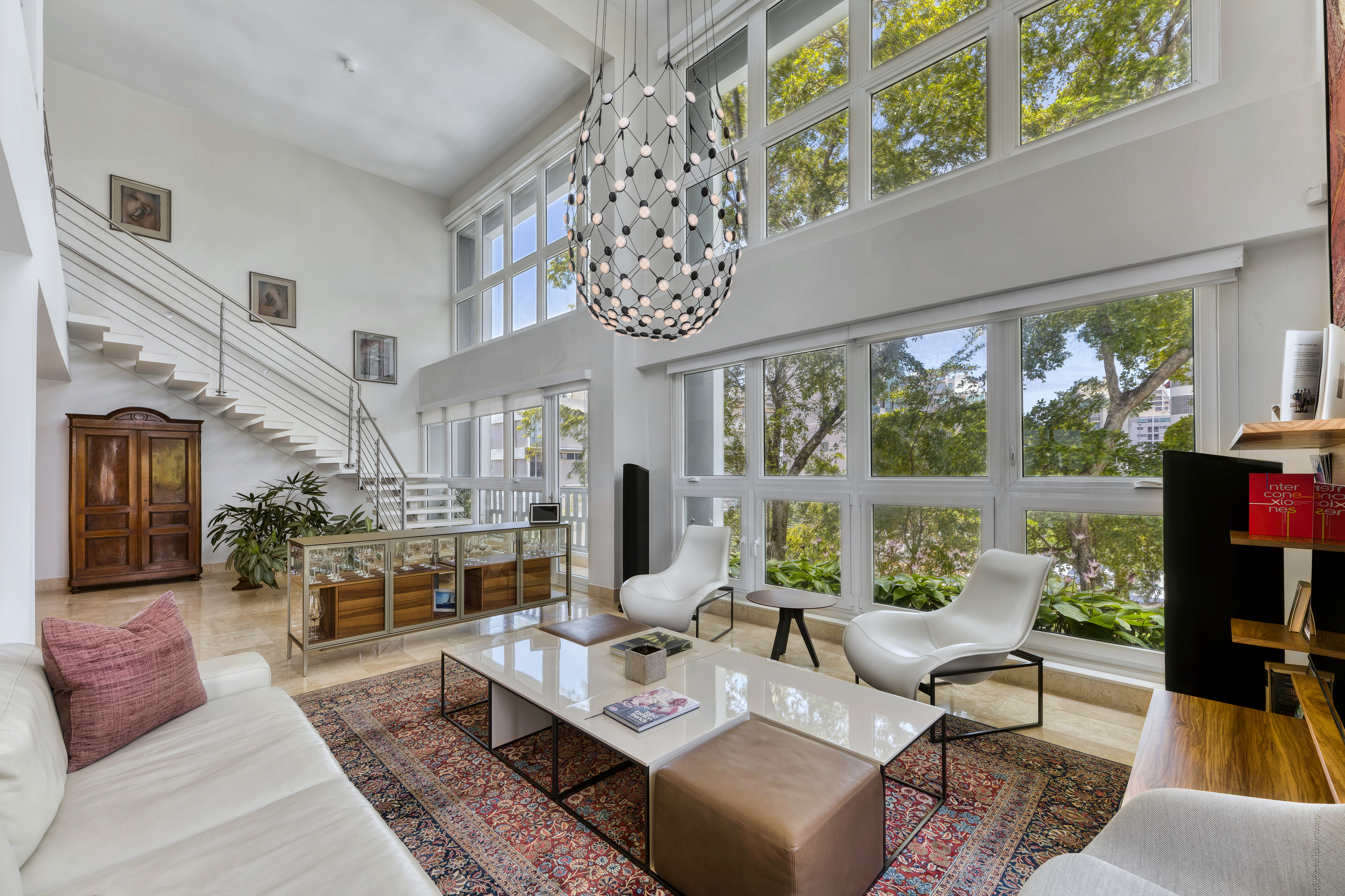 1364 Wilson Ave., PH 512