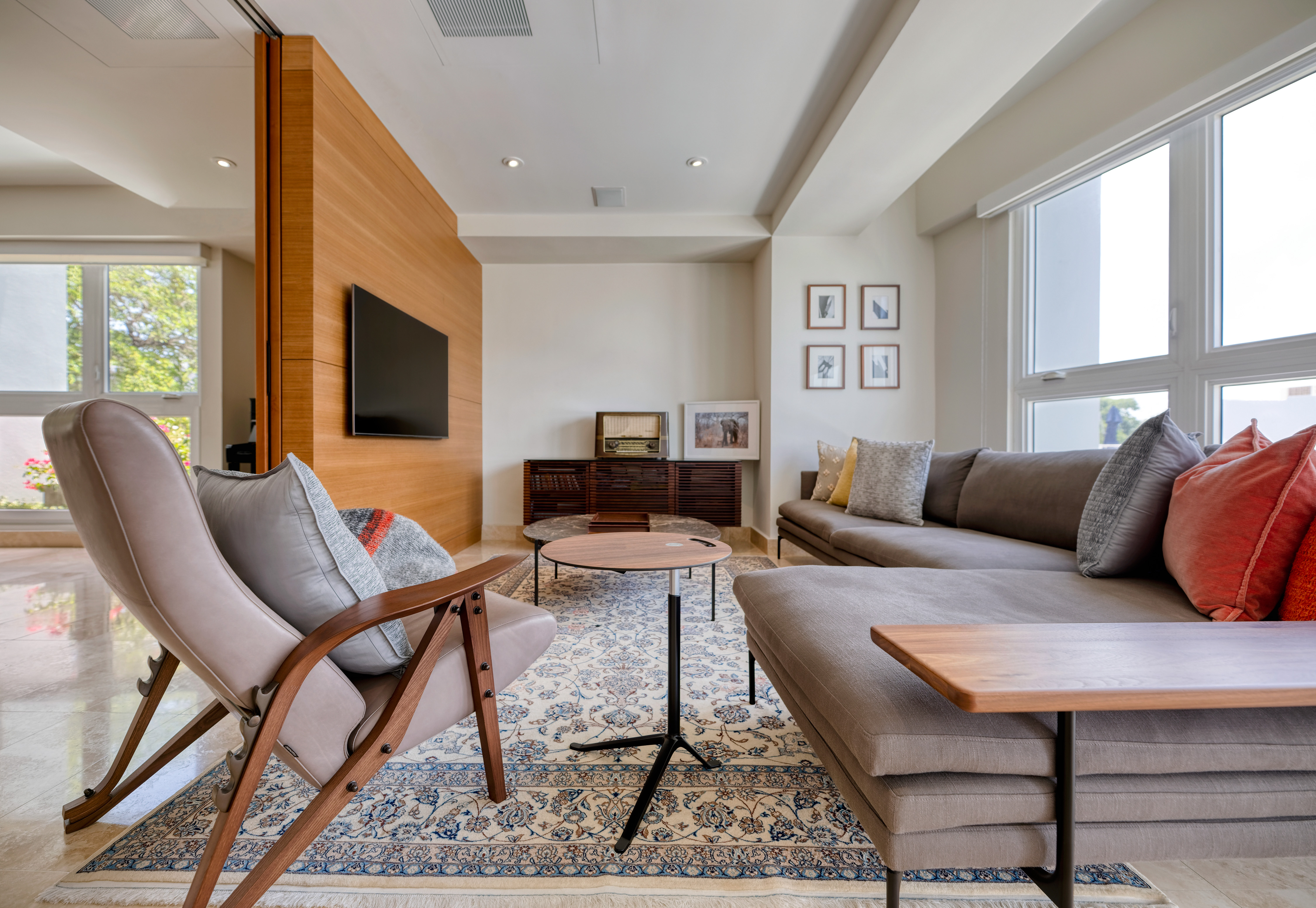 1364 Wilson Ave., PH 512