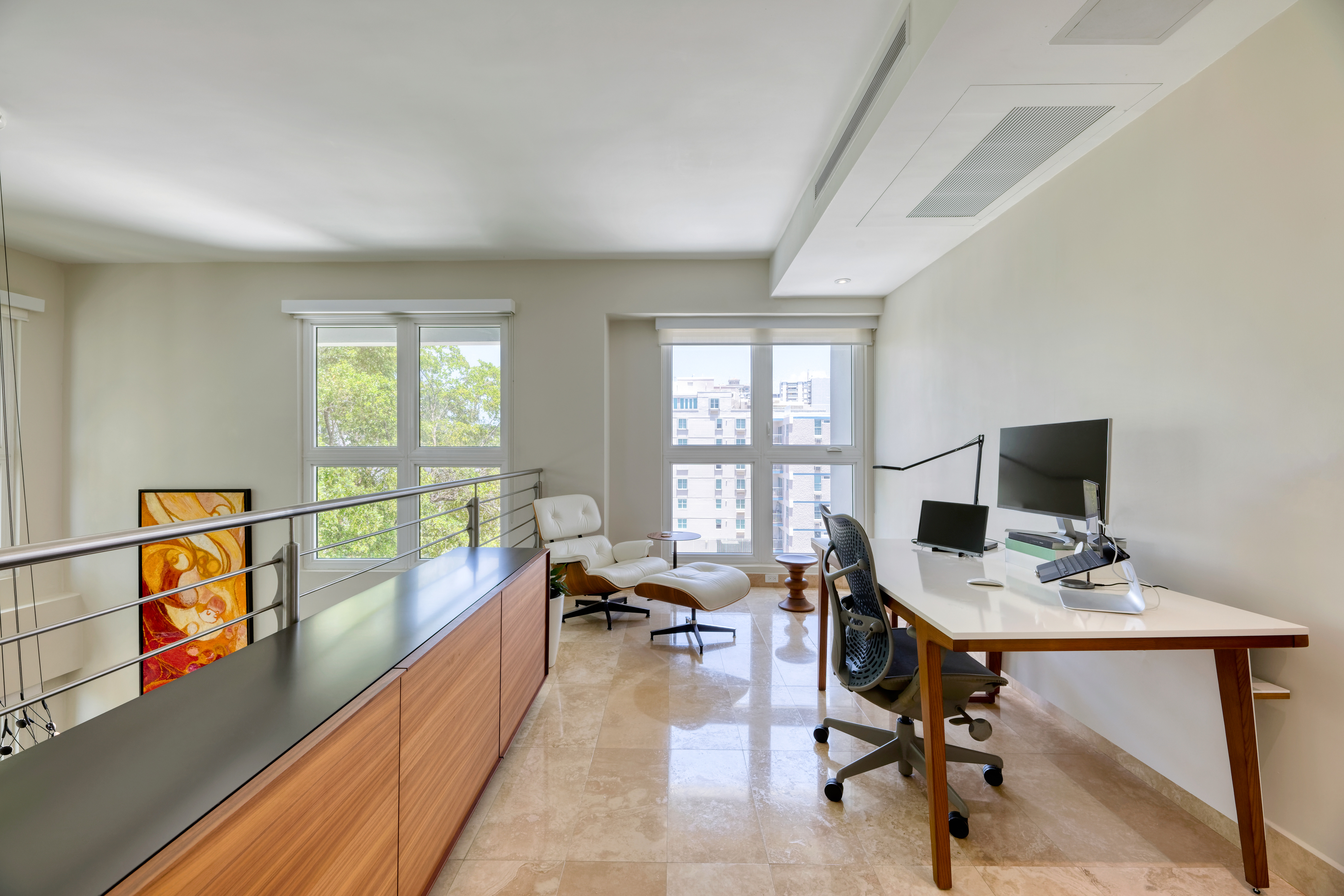 1364 Wilson Ave., PH 512