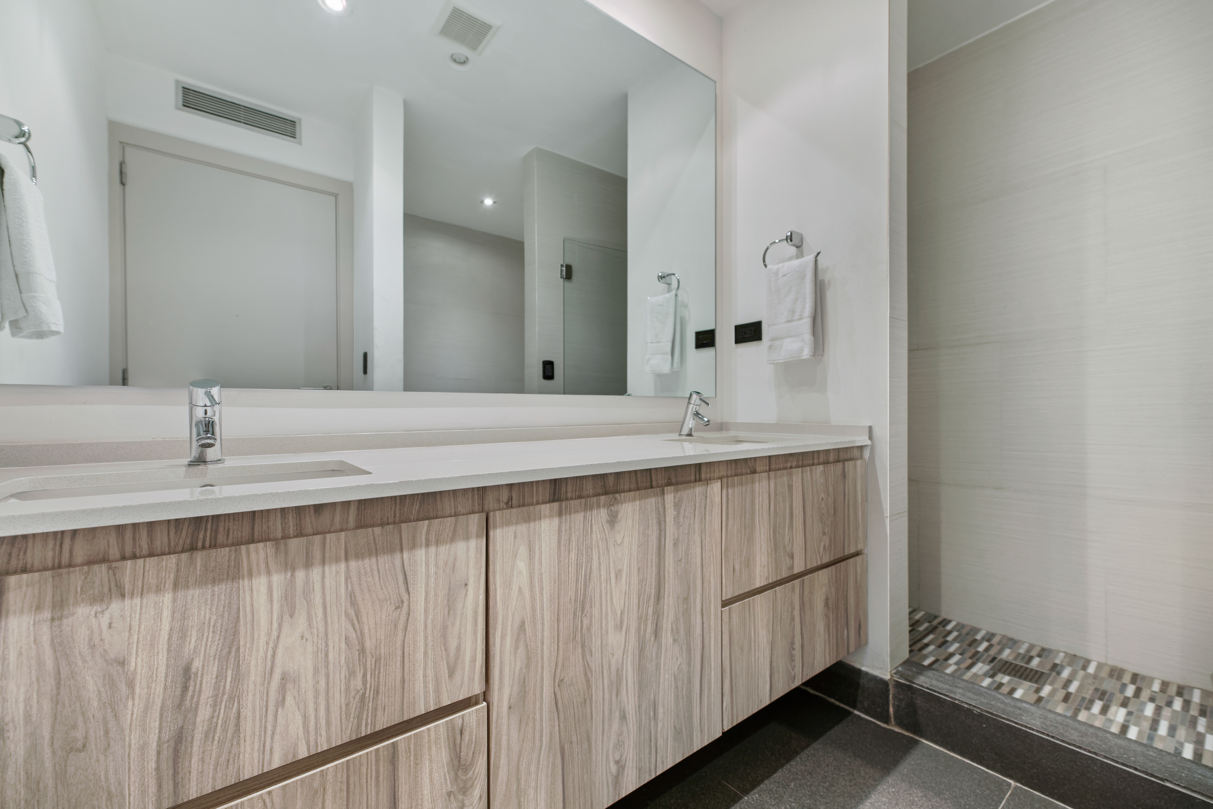 1315 Ashford Ave., SPH 1201