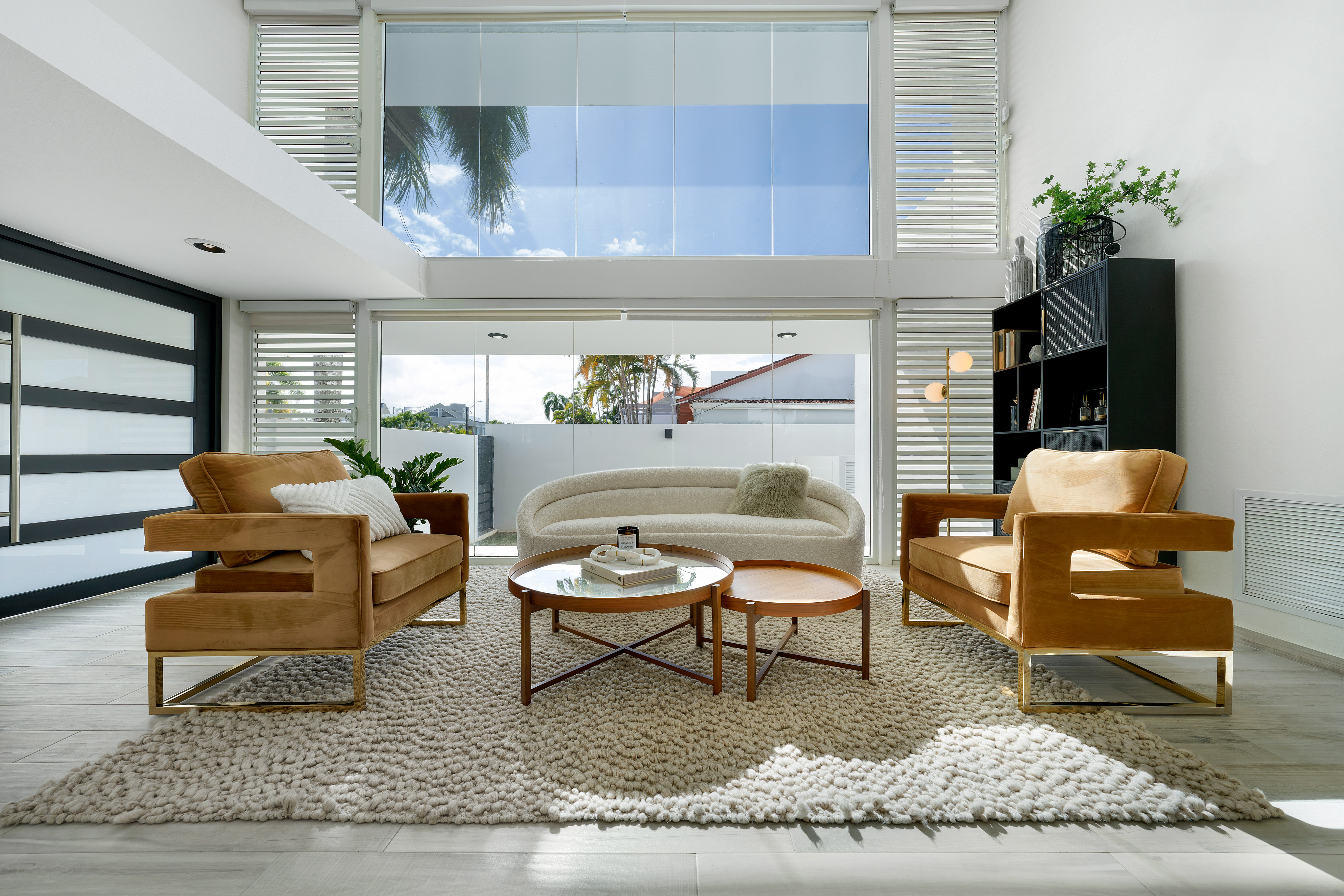 G22 Granada St., Vistamar Marina East