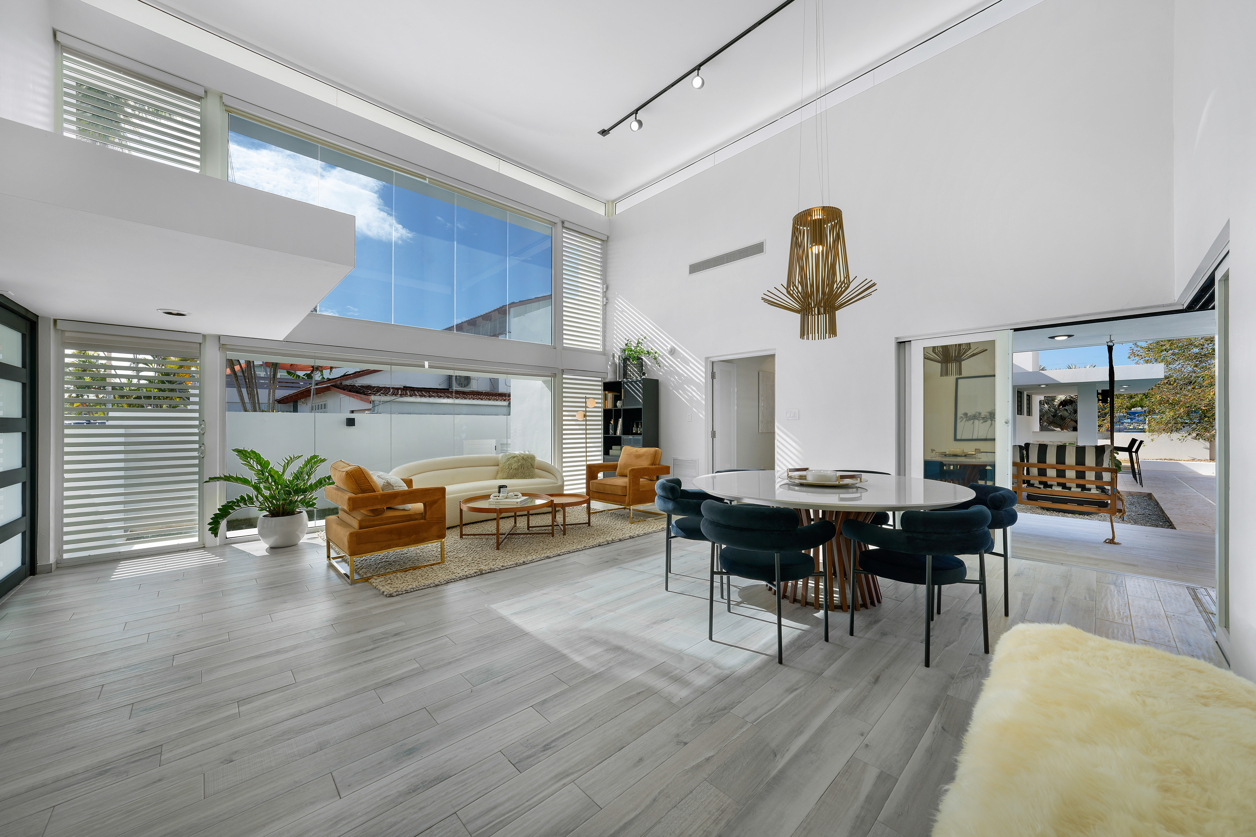 G22 Granada St., Vistamar Marina East