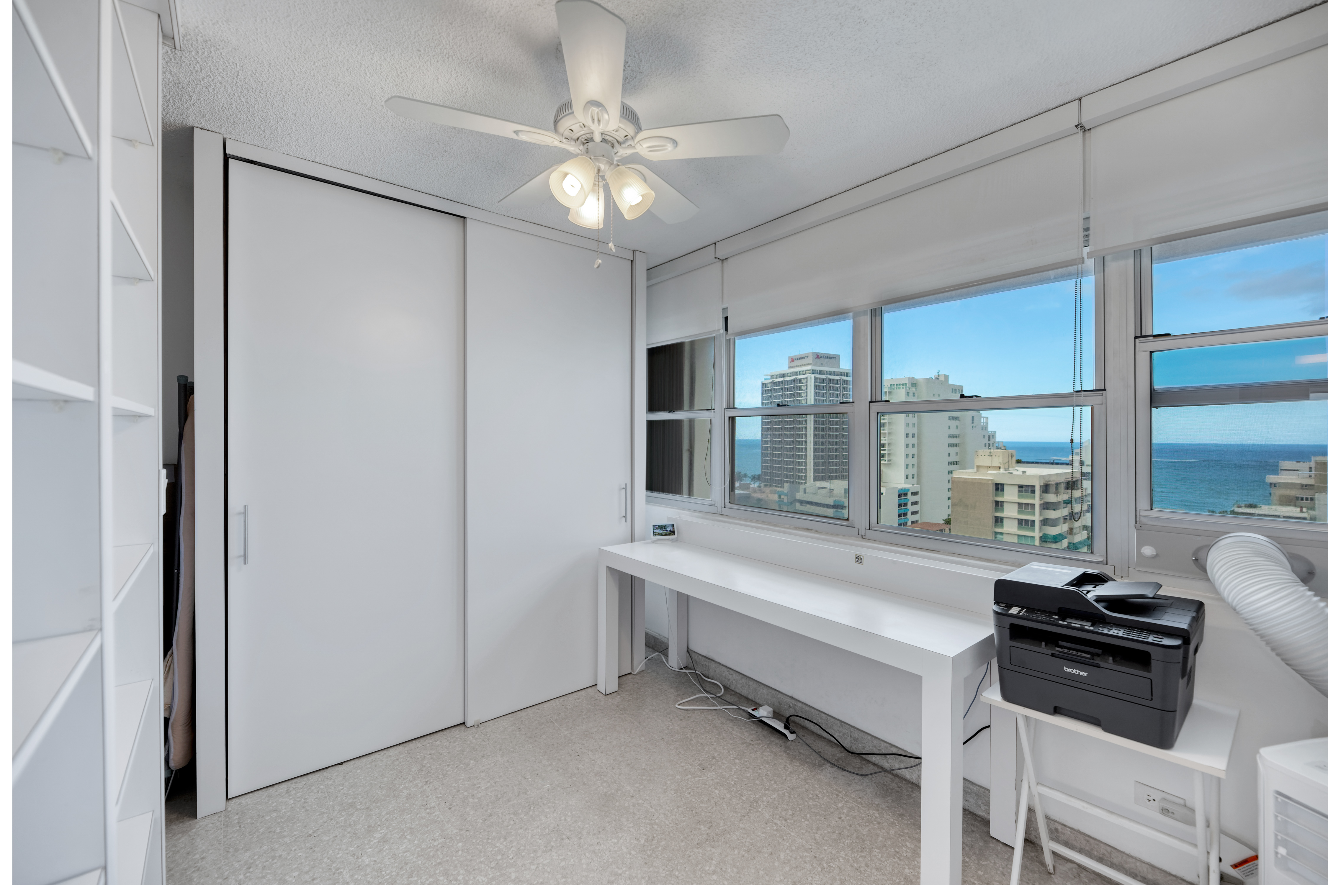 1351 Magdalena Ave., Apt. 14A