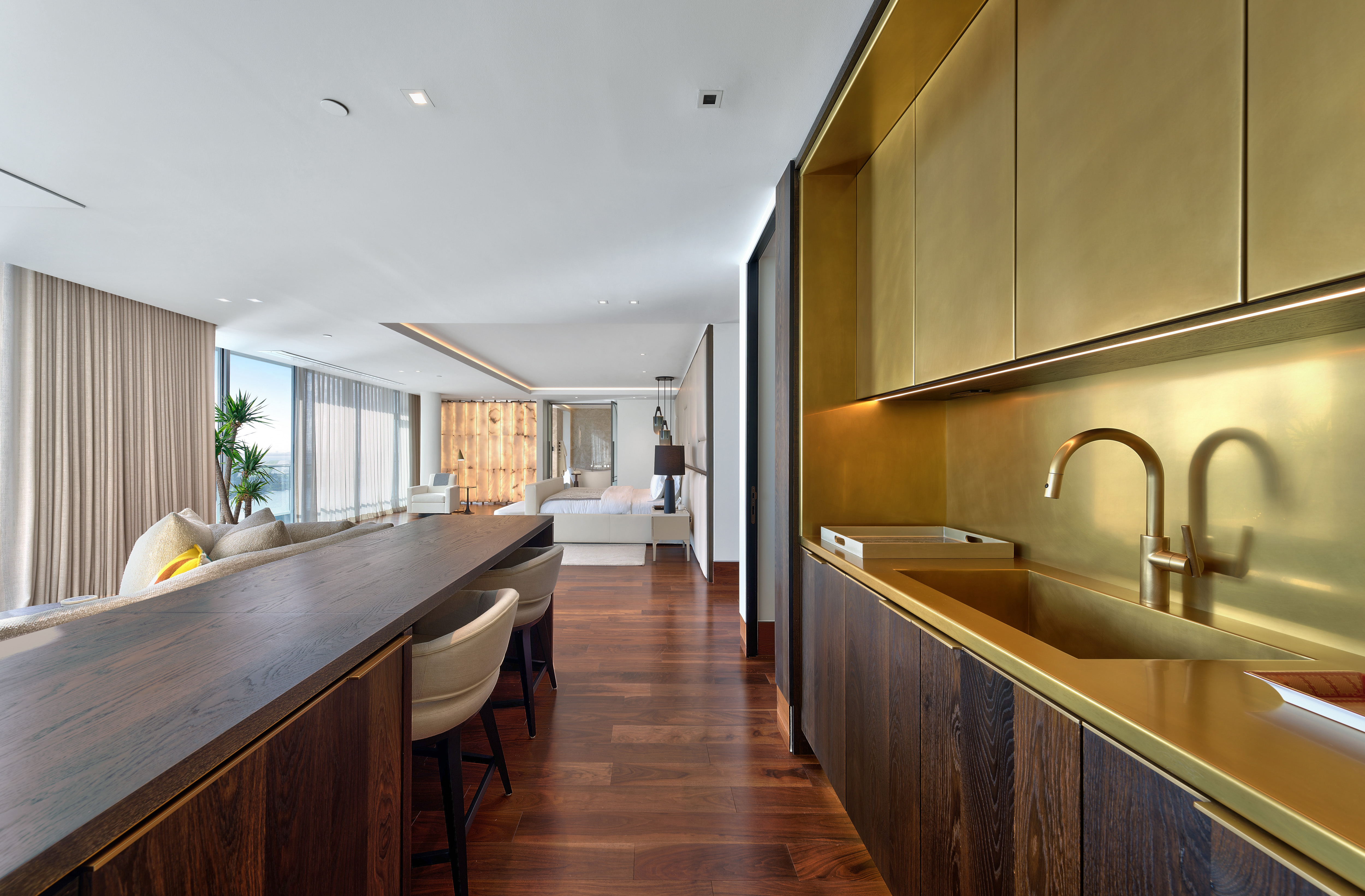 1004 Ashford Avenue, Penthouse